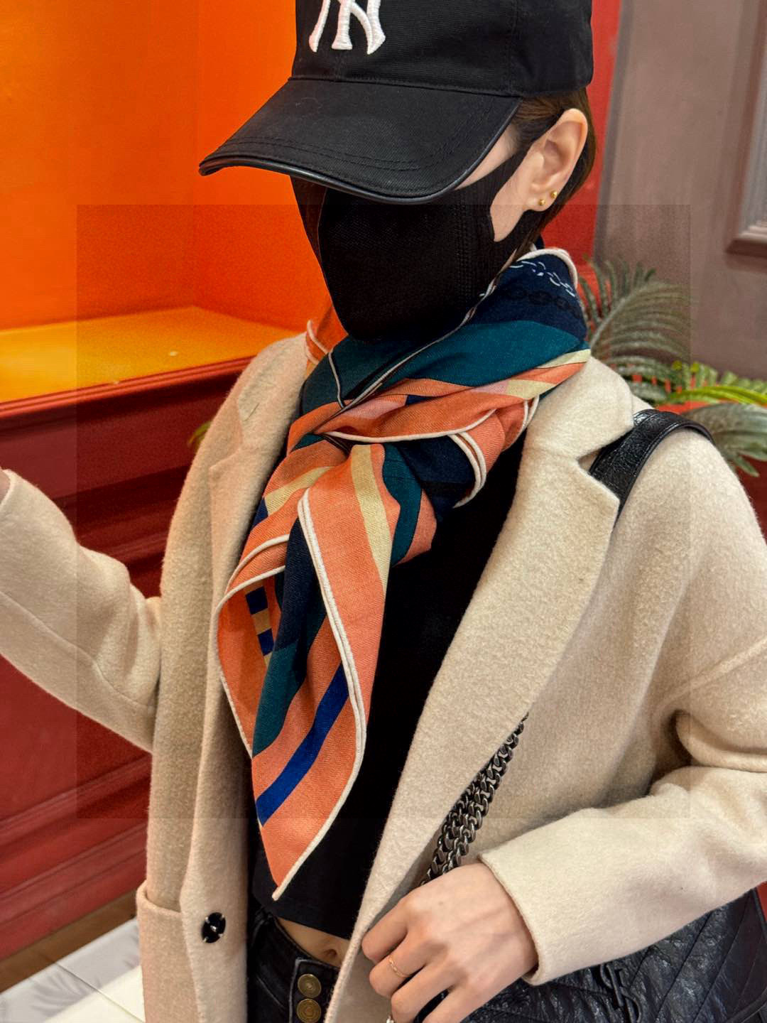 ❄️【双面同色】原单爱马仕140cm丝绒方巾💕 《平衡马车》，没有体验过野村大辅的豪华马车，就不算拥有丰