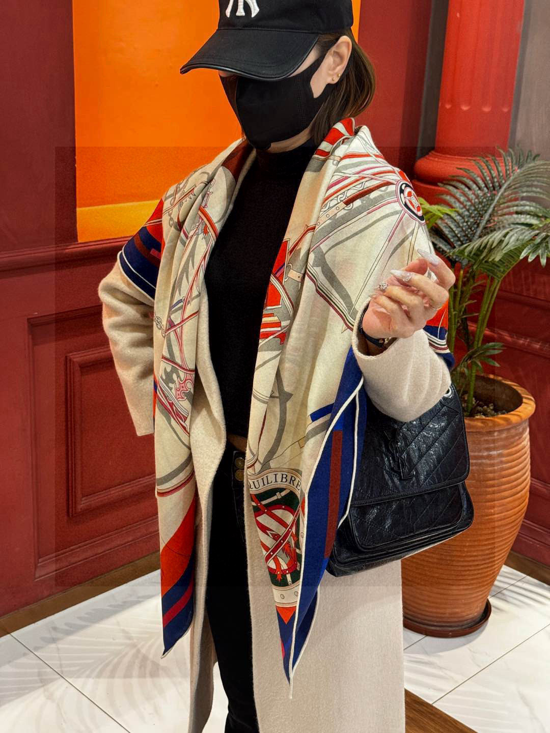 ❄️【双面同色】原单爱马仕140cm丝绒方巾💕 《平衡马车》，没有体验过野村大辅的豪华马车，就不算拥有丰