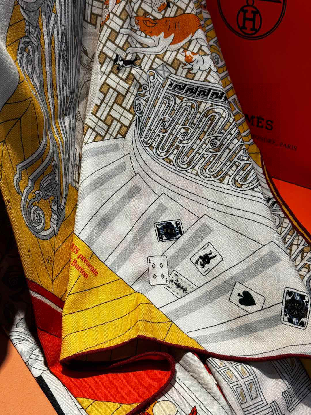 💟上新💞｛24号之谜｝羊绒大方巾[双面同色140]手工卷边H家是创意和作品故事的无限源泉，每季皆推出全新