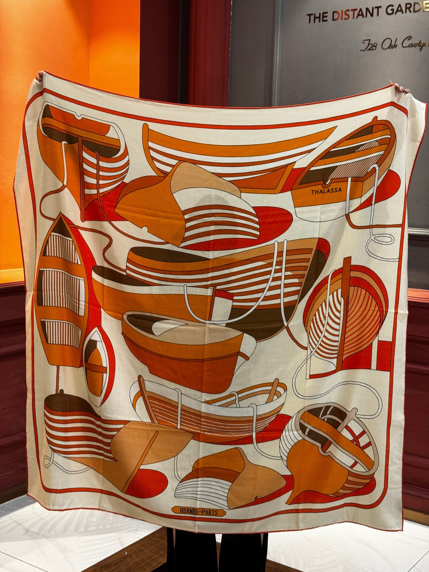 💟2025年早秋上新💞【双面同色丝毛方巾】手工卷边山羊绒和真丝混纺披肩（70%山羊绒，30%桑蚕丝）这款