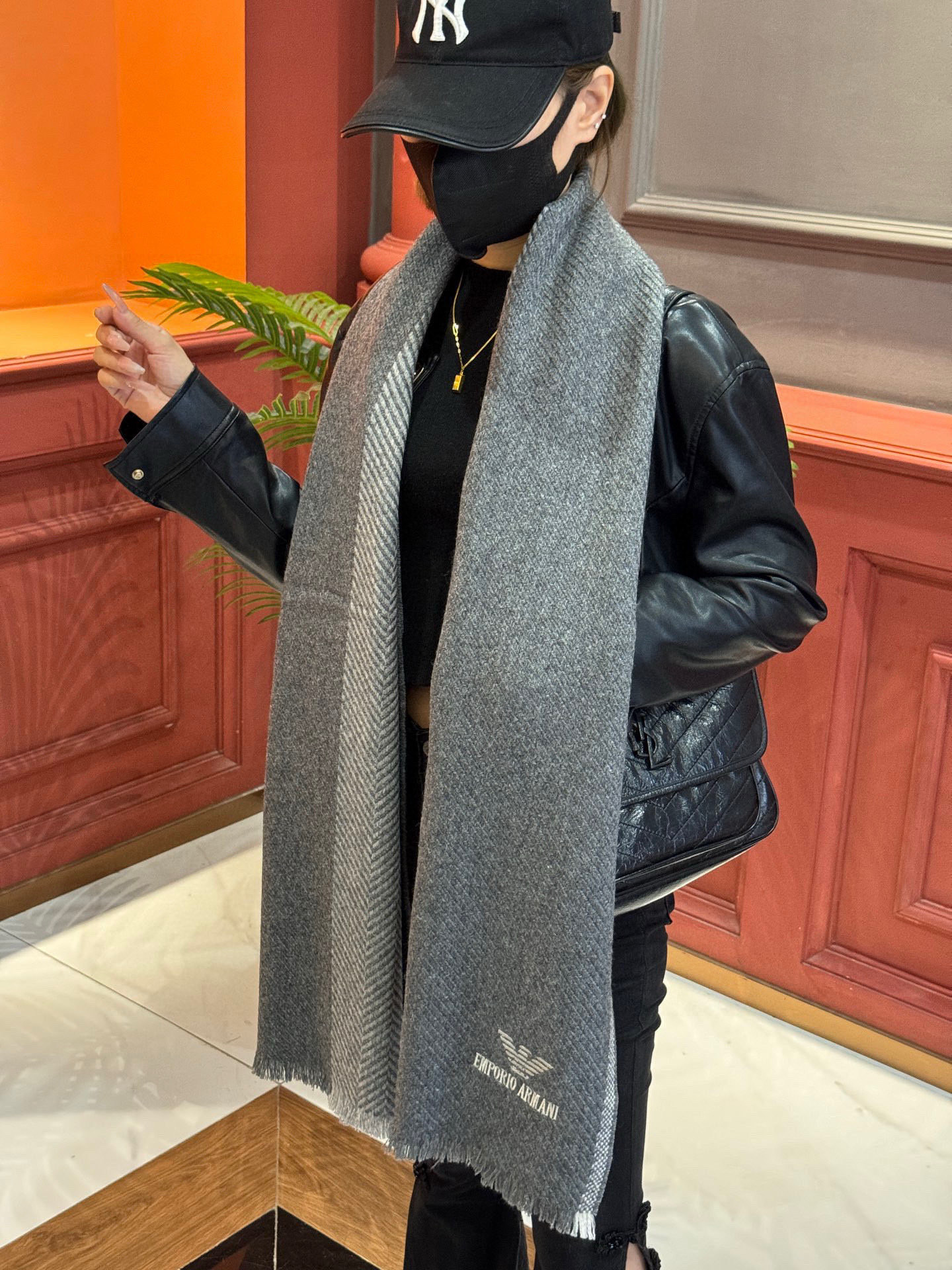 EMPORIO ARMANI。EA阿玛尼。秋冬新品，男士羊绒围巾。，无敌贴身质感，弹力极好，超级搭配王，