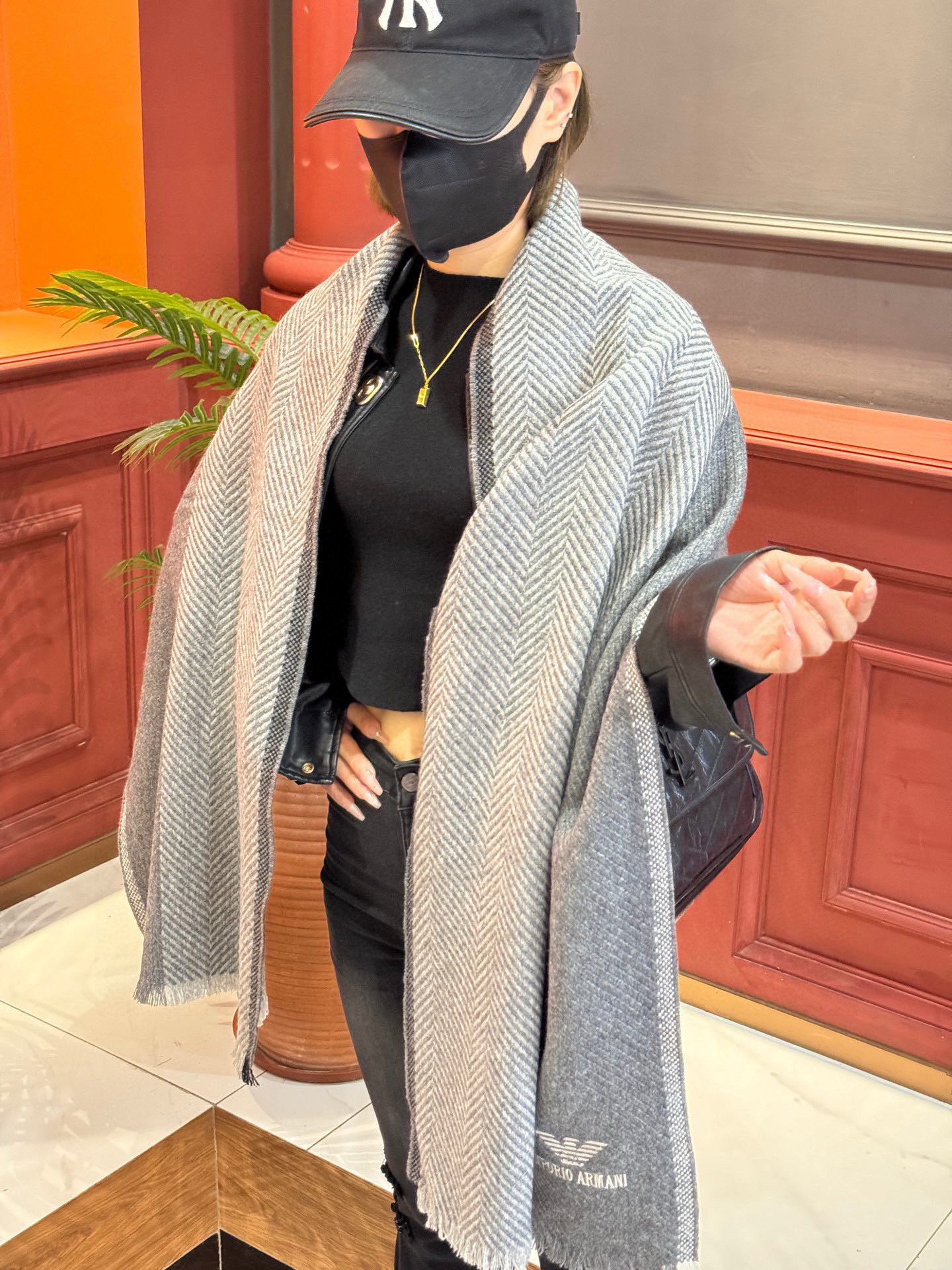 EMPORIO ARMANI。EA阿玛尼。秋冬新品，男士羊绒围巾。，无敌贴身质感，弹力极好，超级搭配王，