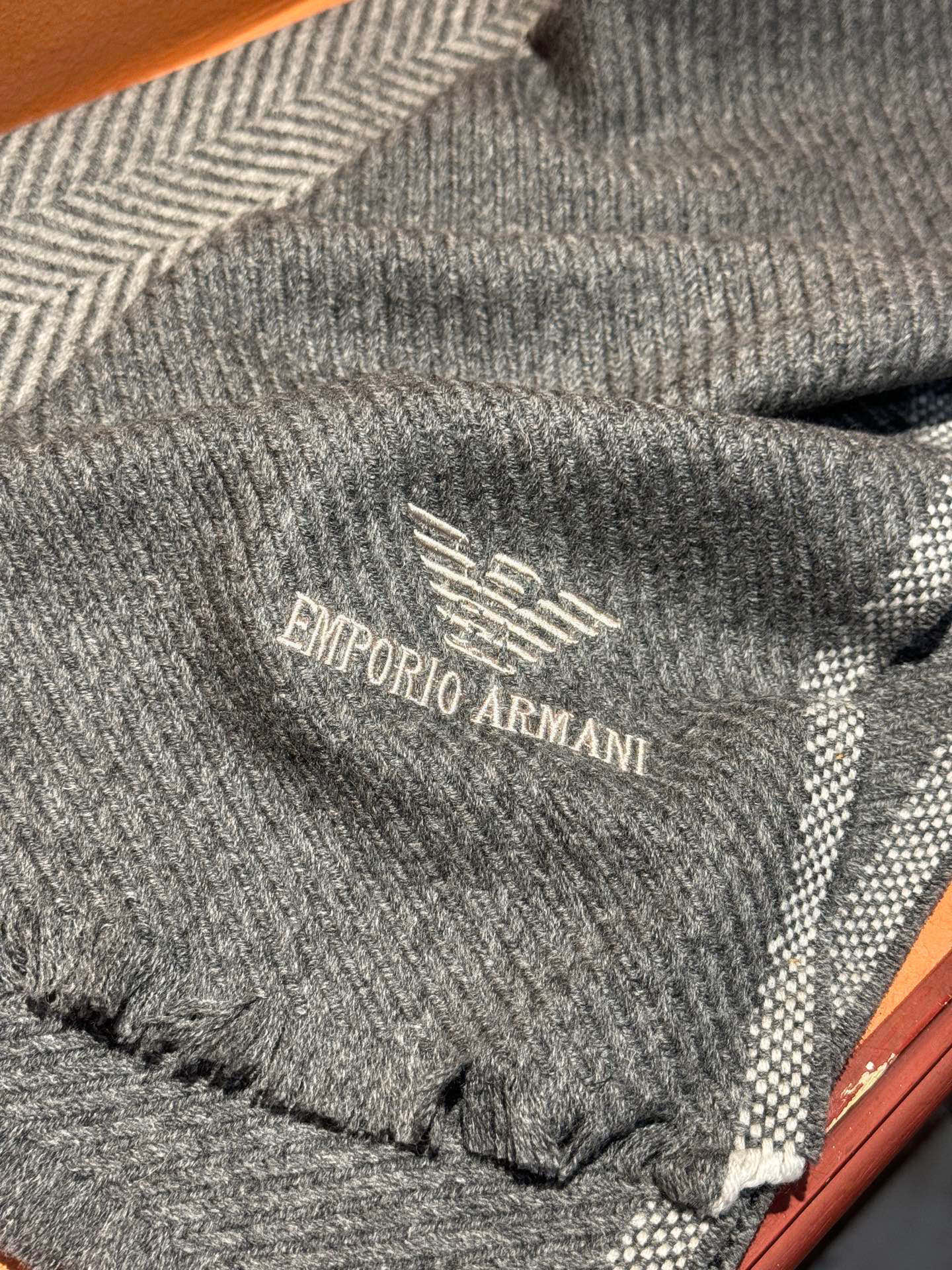 EMPORIO ARMANI。EA阿玛尼。秋冬新品，男士羊绒围巾。，无敌贴身质感，弹力极好，超级搭配王，