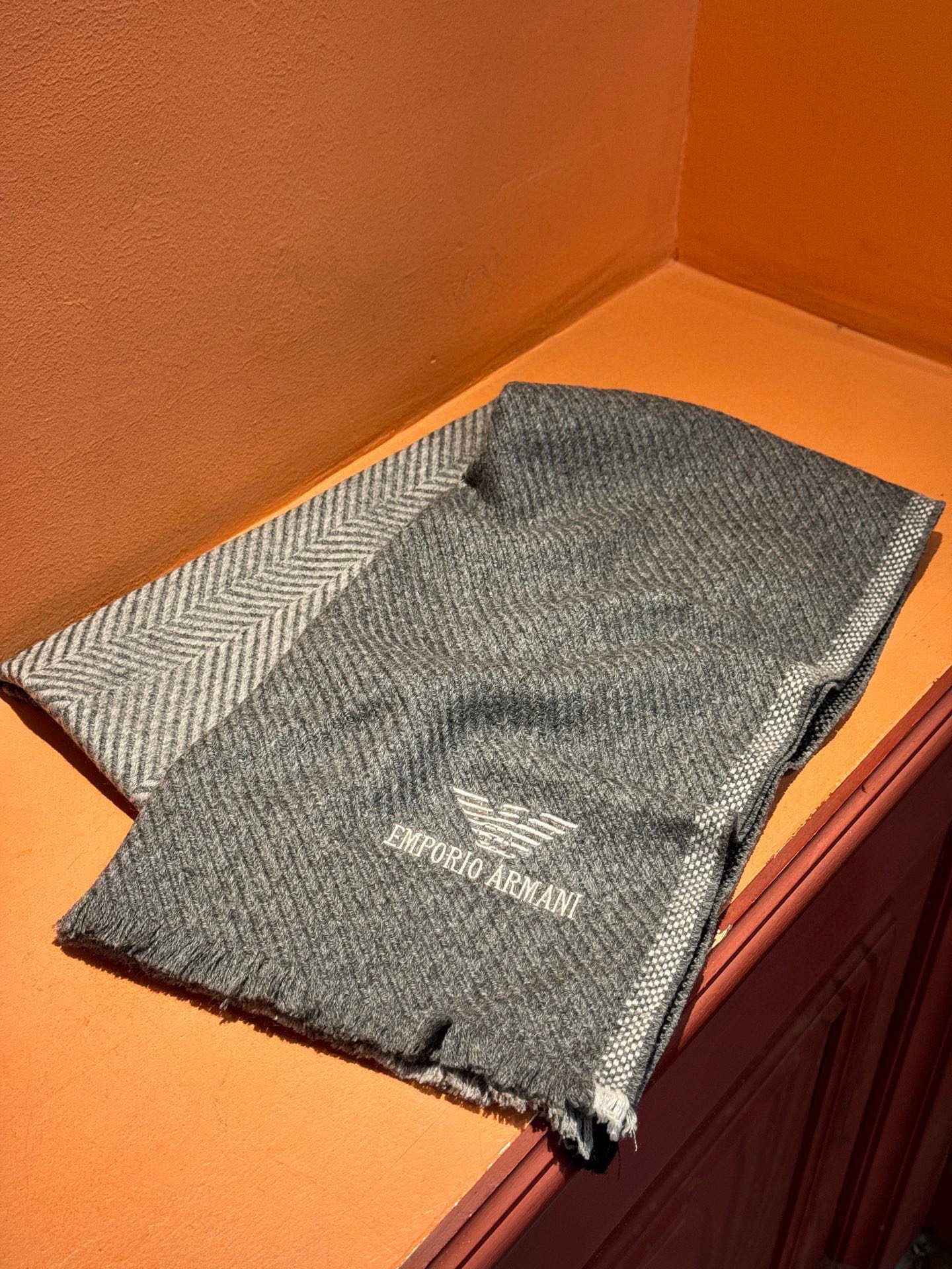 EMPORIO ARMANI。EA阿玛尼。秋冬新品，男士羊绒围巾。，无敌贴身质感，弹力极好，超级搭配王，