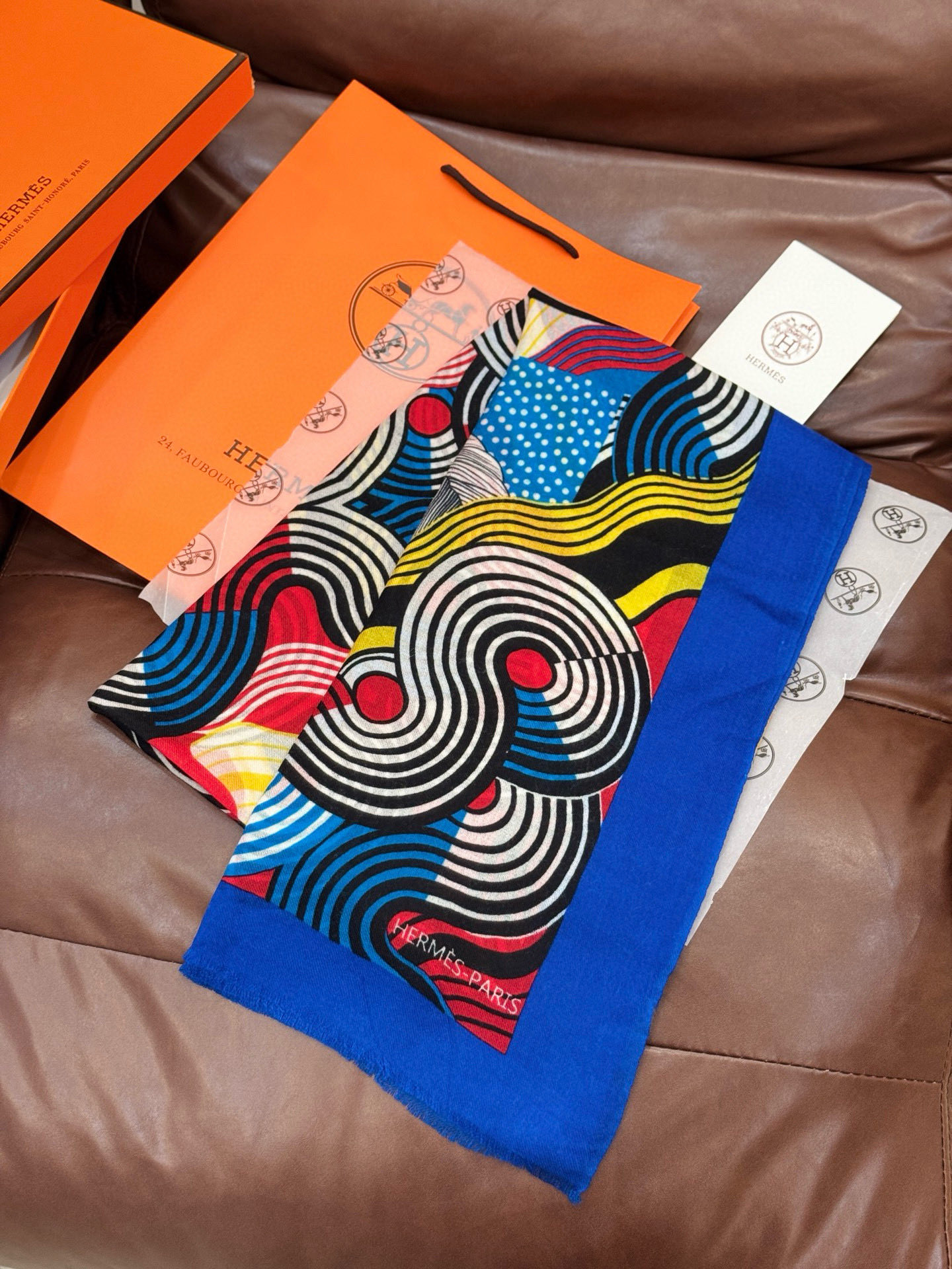 新款🆕🏇🏇买了都说好看‼️推荐💕顶级工艺超值‼️爱马仕专柜爆款🎁💟立体呈现图案纹路实物档次极高👍👍特殊工