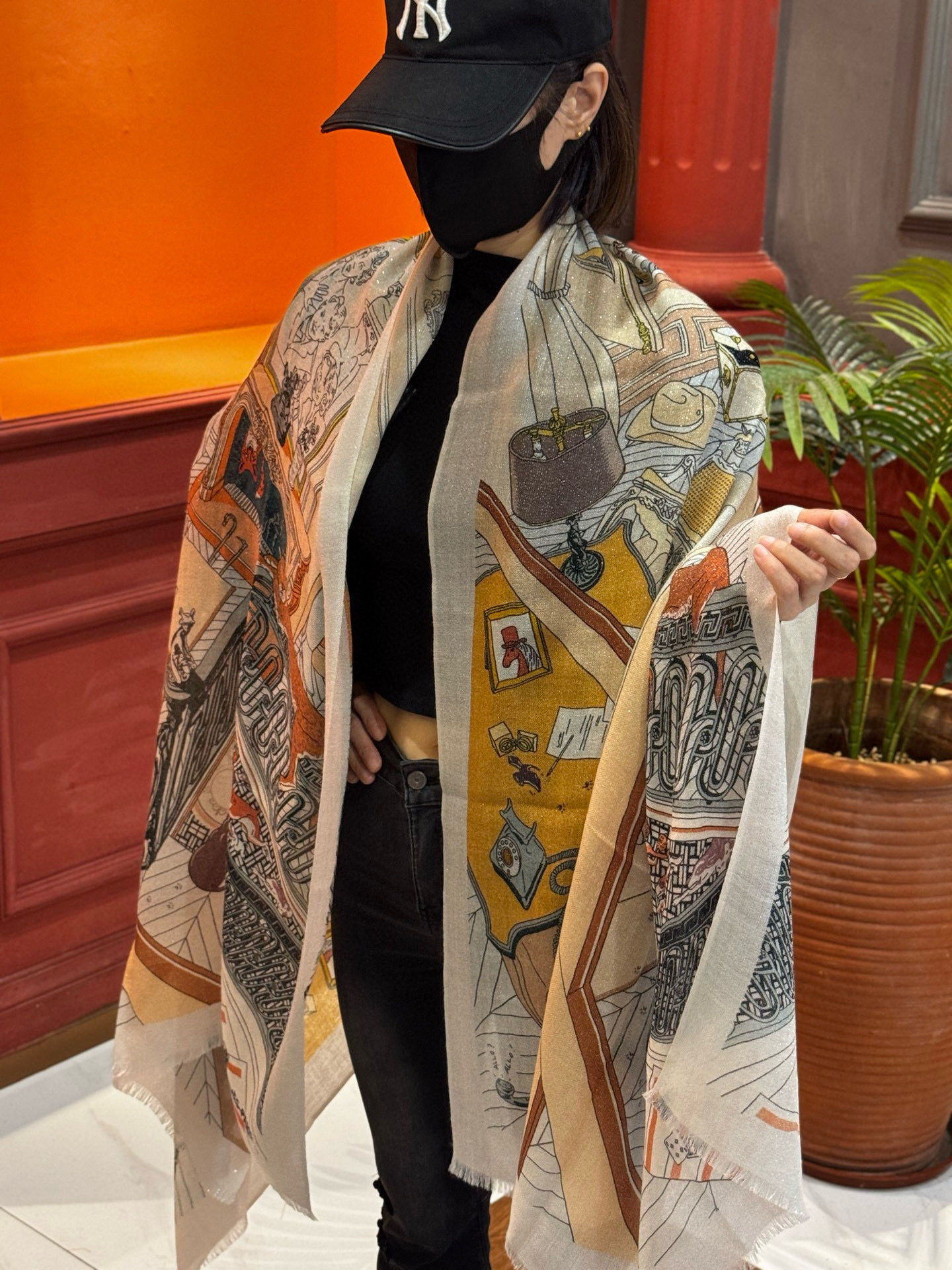 会发光发亮的围巾 爱马仕 专柜同步 买了都说好看羊绒印花‼️推荐💕顶级工艺超值‼️爱马仕专柜爆款🎁🎁羊绒