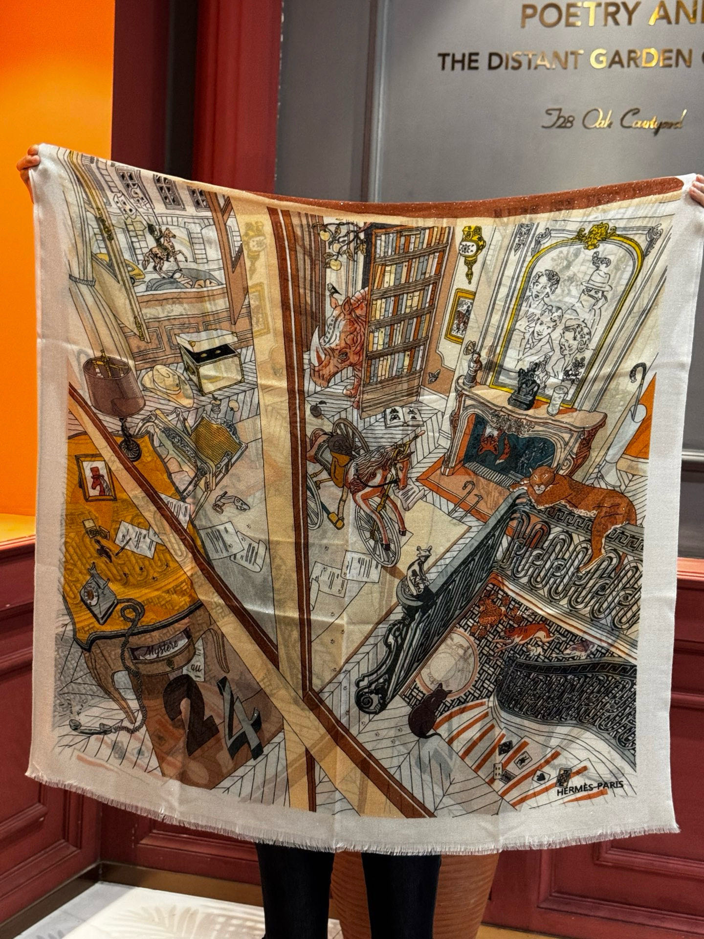 会发光发亮的围巾 爱马仕 专柜同步 买了都说好看羊绒印花‼️推荐💕顶级工艺超值‼️爱马仕专柜爆款🎁🎁羊绒