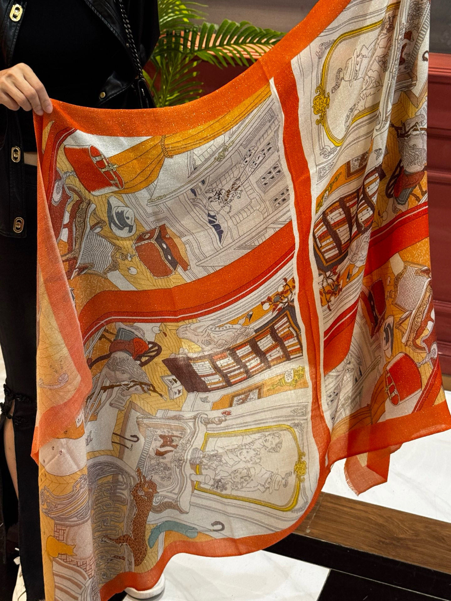 会发光发亮的围巾 爱马仕 专柜同步 买了都说好看羊绒印花‼️推荐💕顶级工艺超值‼️爱马仕专柜爆款🎁🎁羊绒