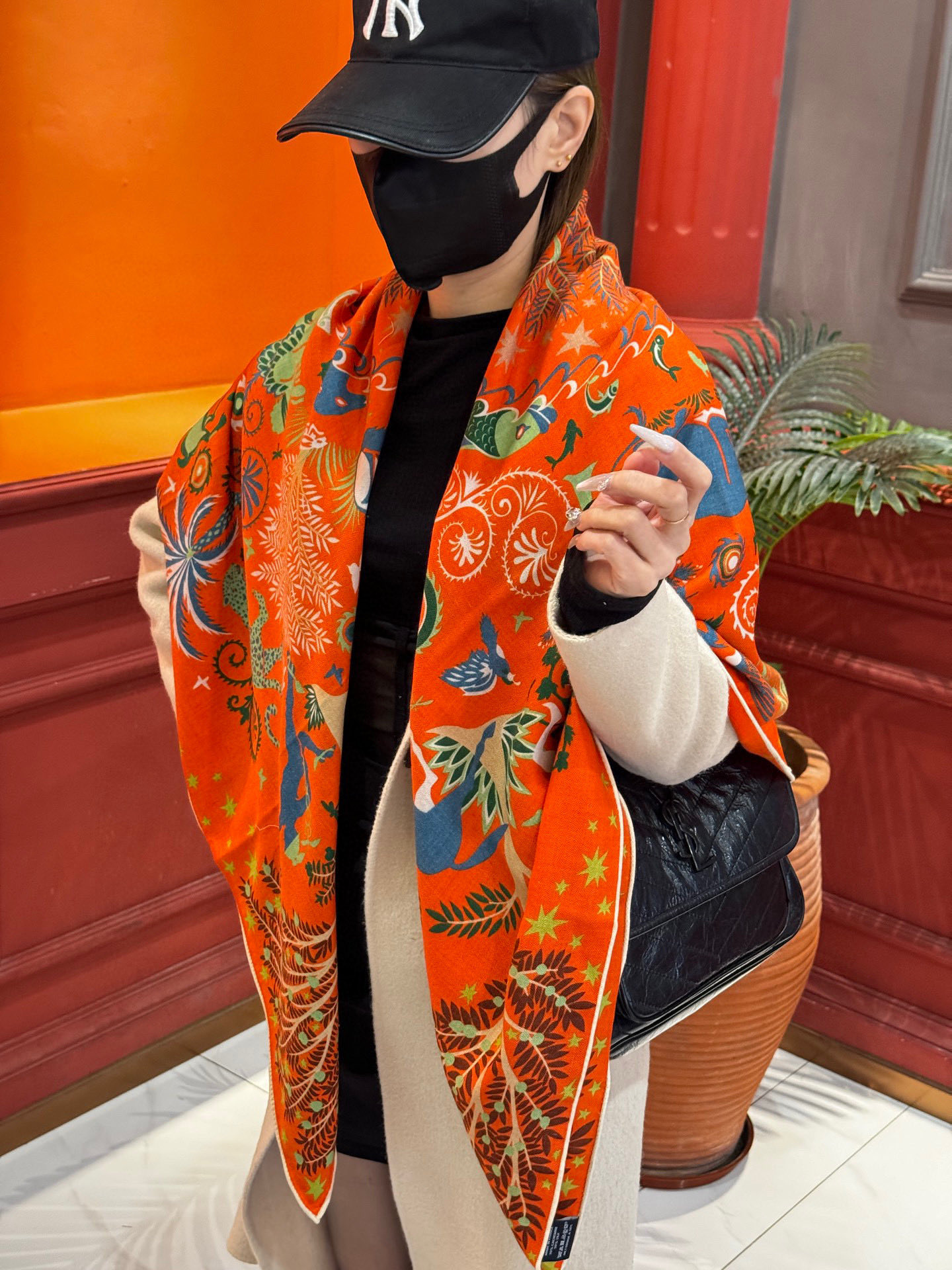 羊绒新款🆕👏👏买了都说好看‼️推荐💕爱马仕双面同色羊绒方巾【玛雅森林双面同色140】，顶级工艺超值‼️爱