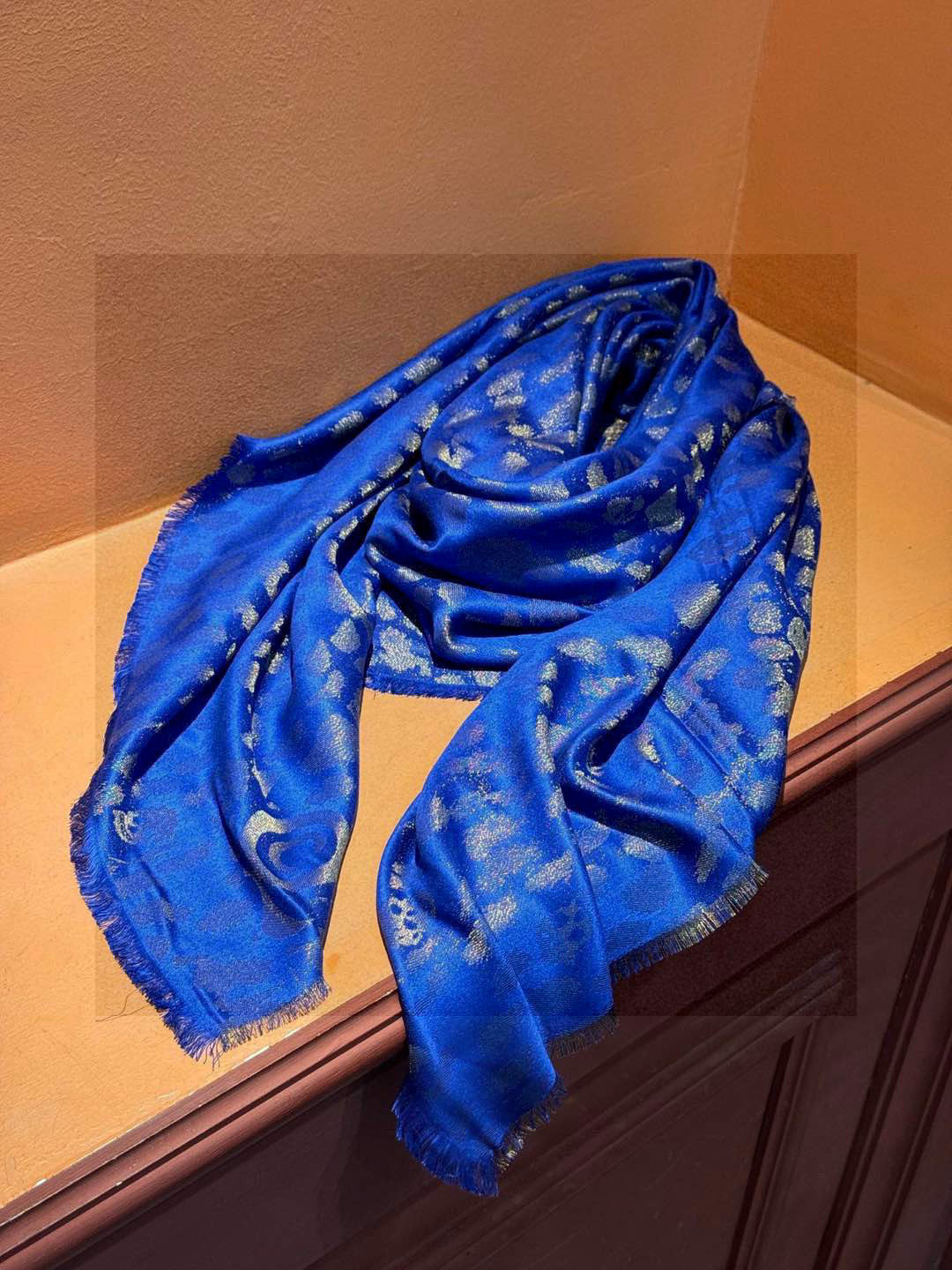 超美的鬼头Logo~防冷气又时髦的单品💋麦昆 新品.永远都不会嫌多的款~❣️MCQ麦昆永恒经典的骷髅头‼