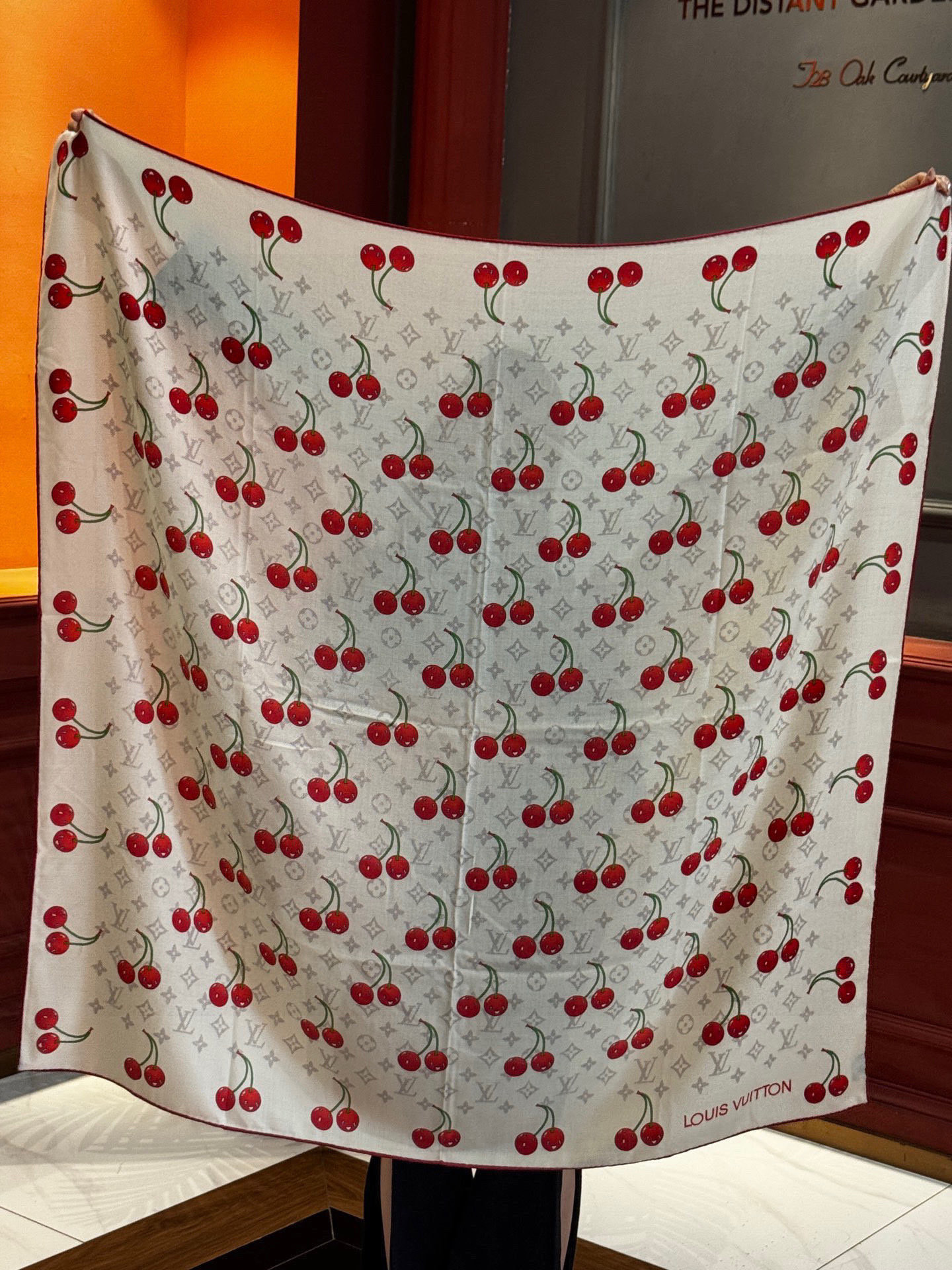 LV X TM MONOGRAMCERISE 140丝毛方巾【140双面丝毛同色】LV × TM Mon