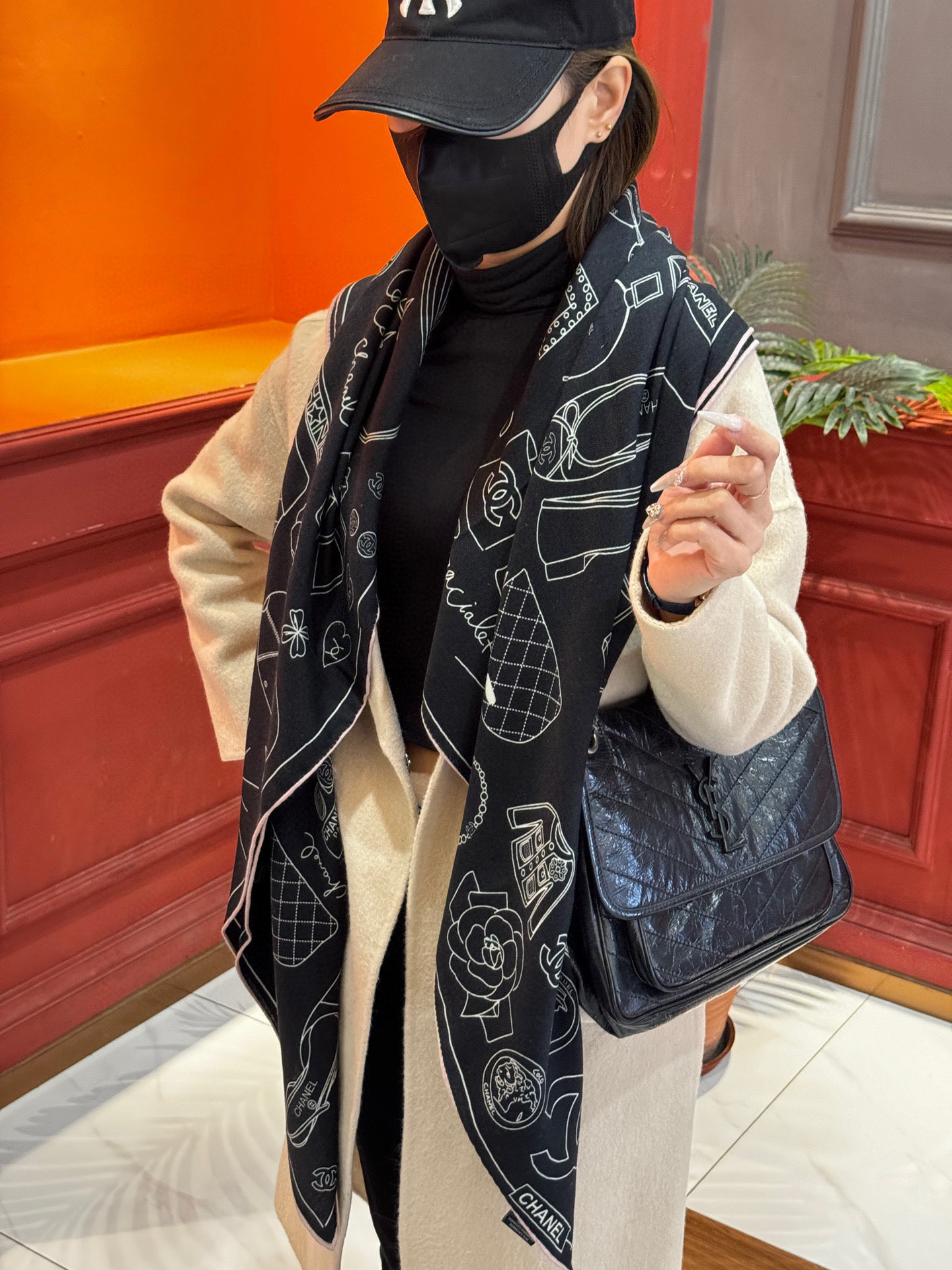 【升级双面同色 加密面料】 上新❤️ 140*140台版印花 黑白二色 高级都市新贵！山茶花的再一次邂逅