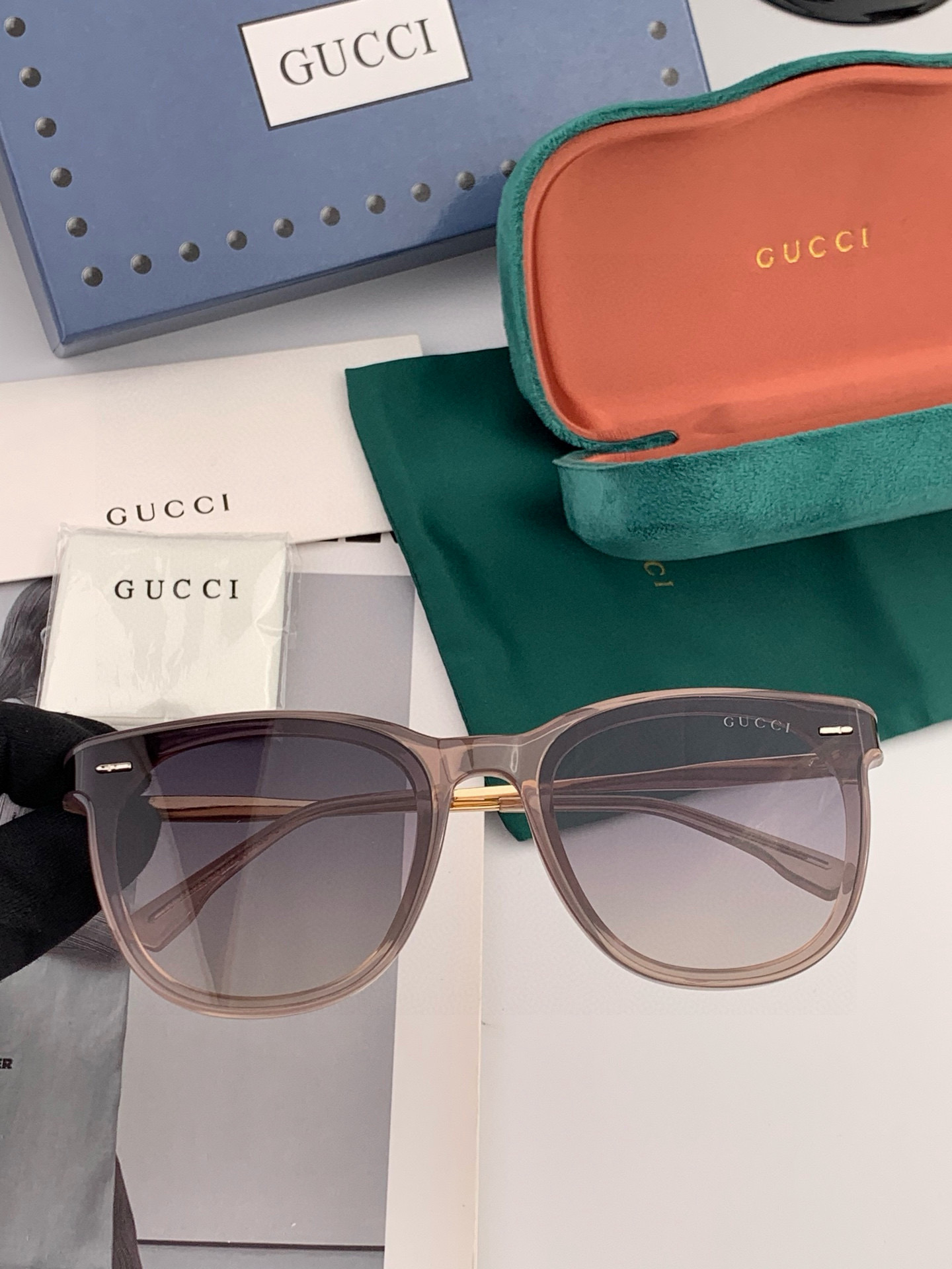 🔺 【GUCCI】2025开春新款 潮流爆款 时尚方框偏光太阳镜 高品质 佩戴舒适 网红潮款墨镜 女士高