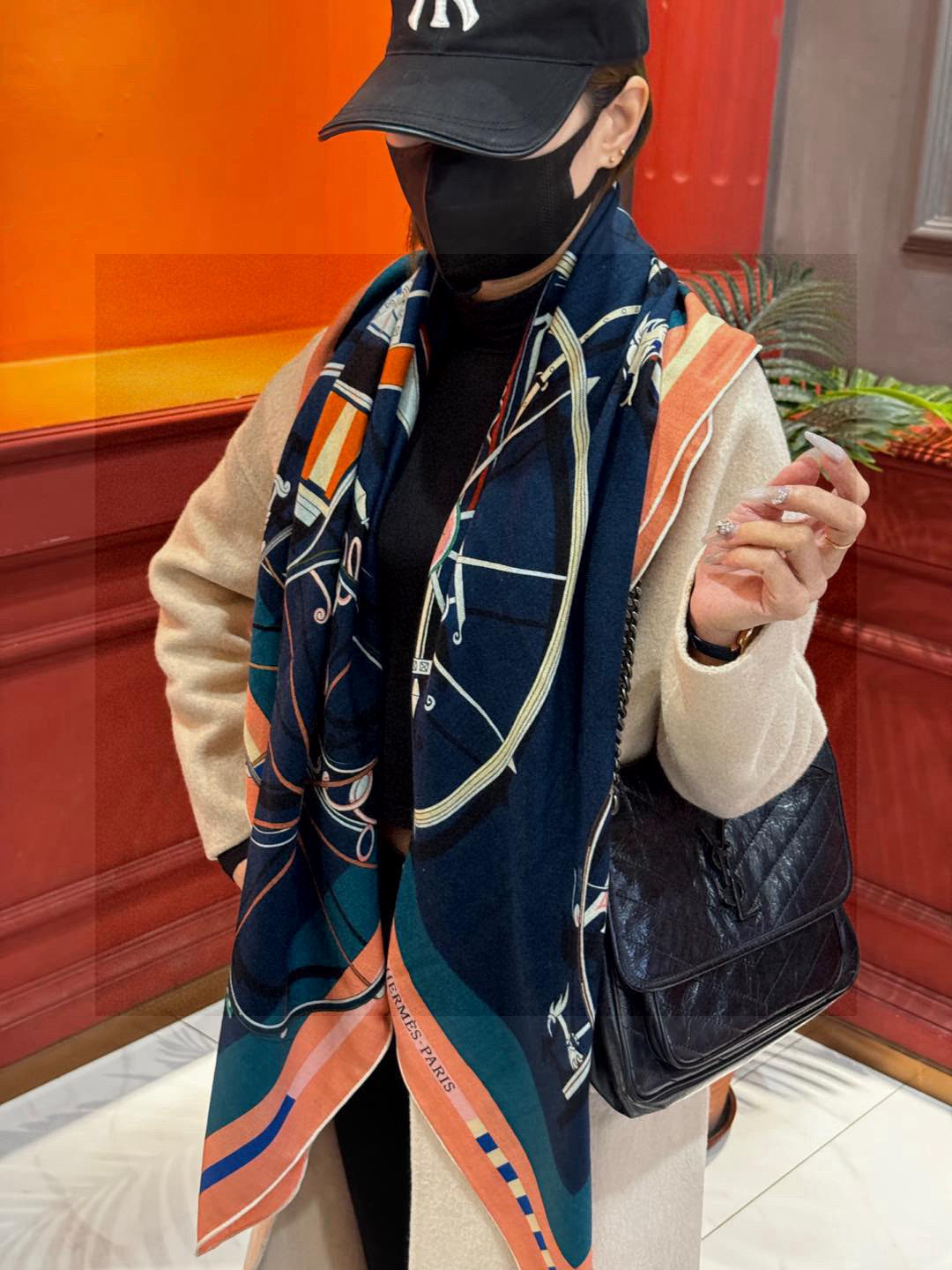 ❄️【双面同色】原单爱马仕140cm丝绒方巾💕 《平衡马车》，没有体验过野村大辅的豪华马车，就不算拥有丰