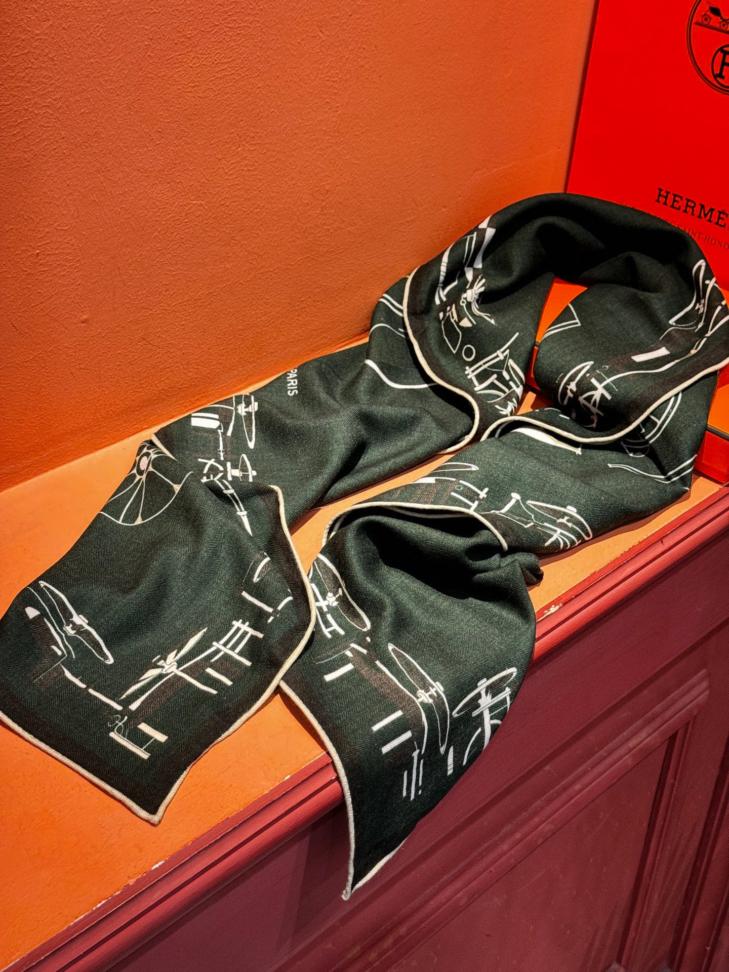 ✨✨HERMES 牛逼爆款 双面同色【马术的错综交叠140】【绝对顶级品质】💣超值回馈🎀绝对会尖叫的专柜