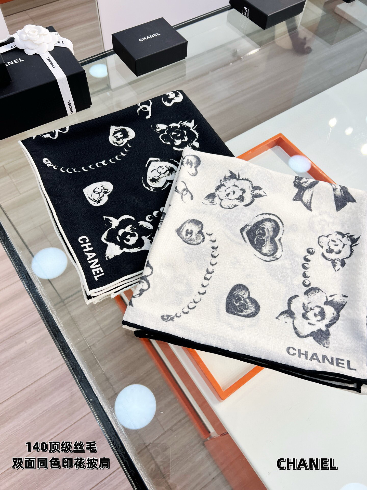 Chanel ~25秋冬新品～【爱心珍珠四叶草】【140双面丝毛披肩】手工卷边丝毛方巾（30%桑蚕丝70