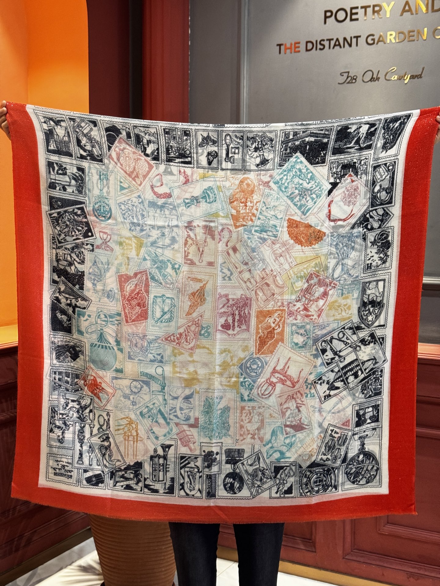 会发光发亮的围巾 羊绒新款🆕👏买了都说好看‼️推荐💕爱马仕羊绒方巾，顶级工艺超值‼️爱马仕专柜爆款🎁💟立