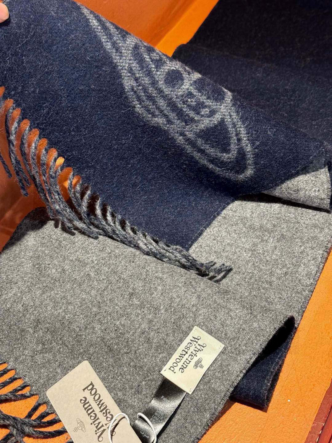 原单品质！英国朋克教母“太后Vivienne Westwood”最爱的土星❗❗从精神上，Vivenne 