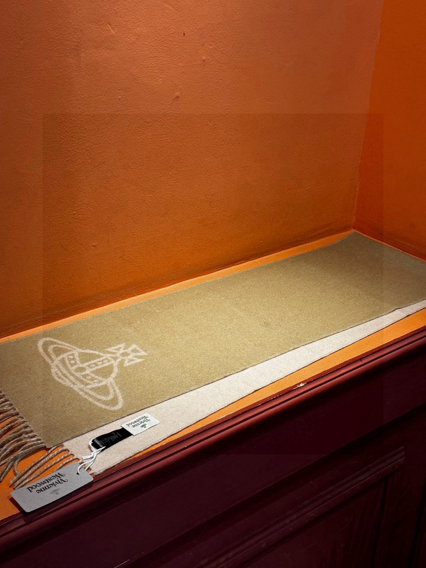 原单品质！英国朋克教母“太后Vivienne Westwood”最爱的土星❗❗从精神上，Vivenne 