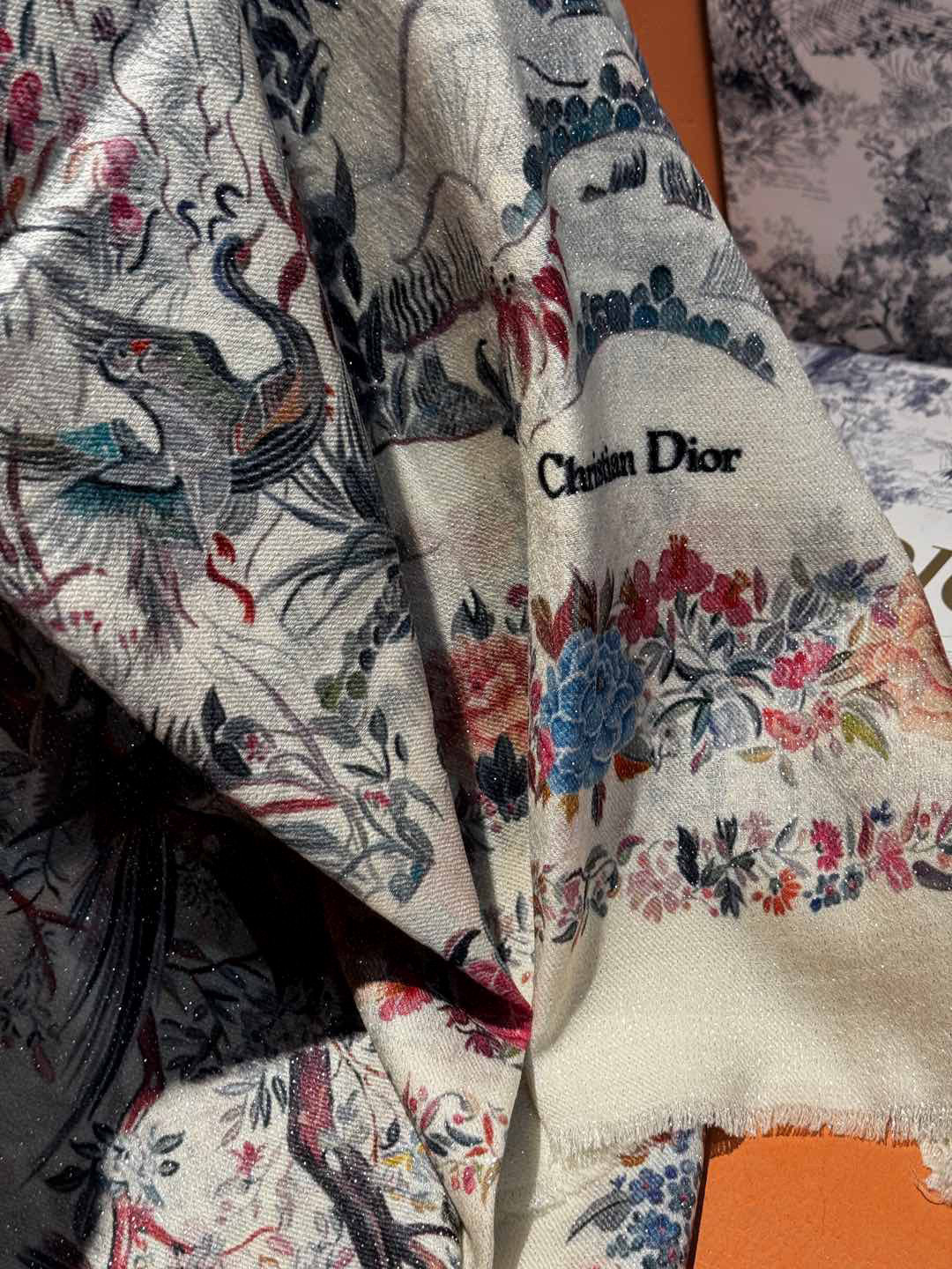 ✨✨【金银丝款】Dior专柜款～就是告诉大家这款必须收～上新🆕❤️ 新款长羊绒😍专柜同步🌈✨这个size