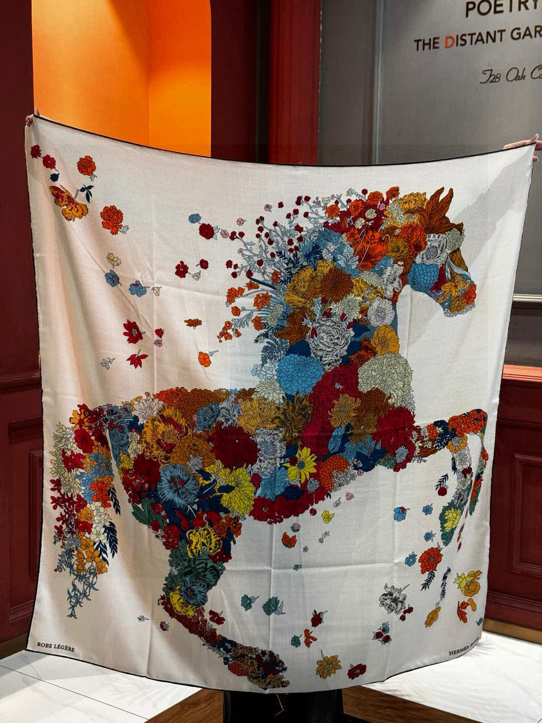 ❤ 双面同色【▪️卓尔不凡，高级有气场！！】非常抬人，带点故事的精彩！永远加分的hermes艺术单品！美