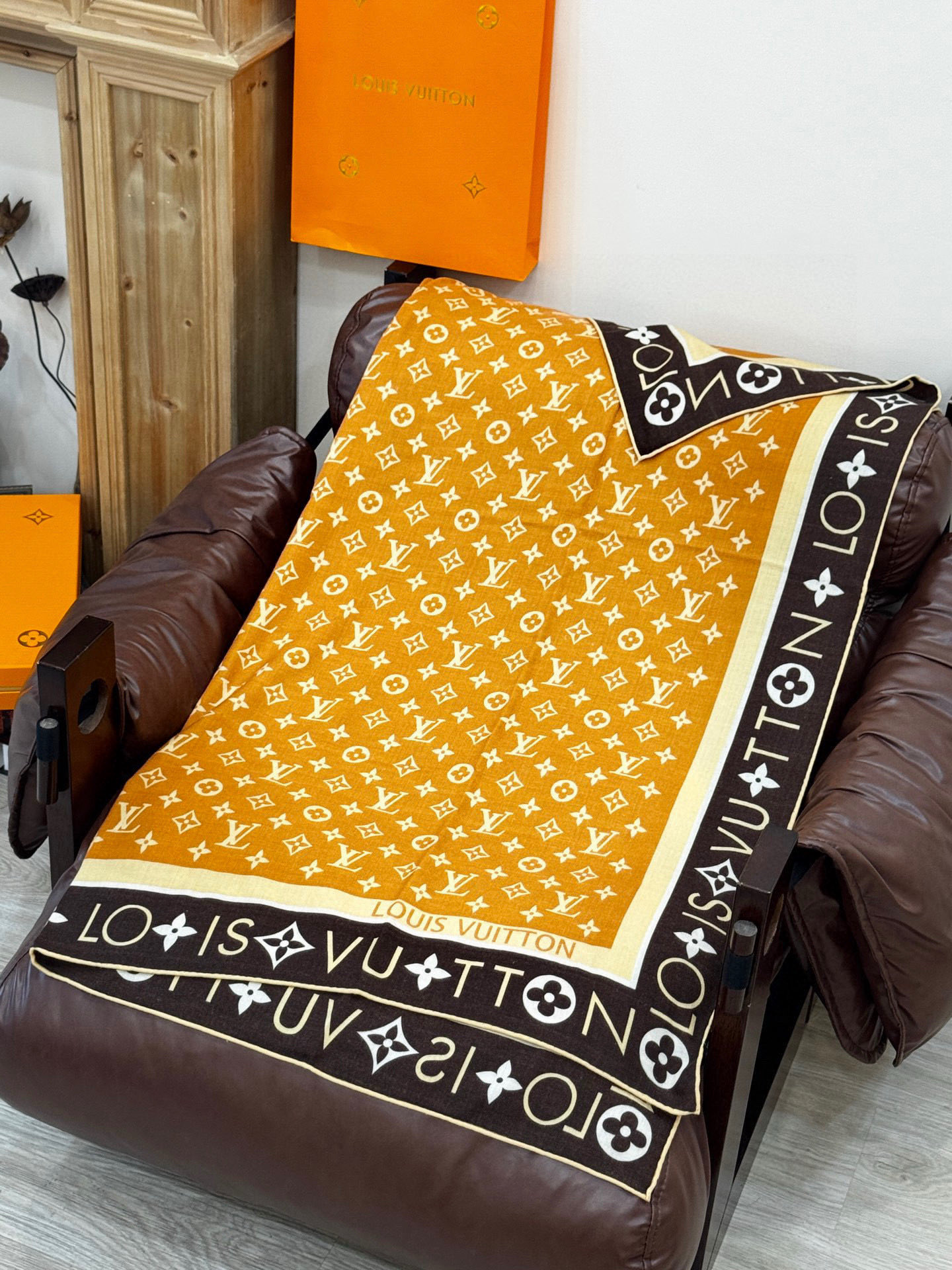 MONOGRAM INFINITY 140丝毛方巾【140顶级丝毛双面同色】Monogram Infin