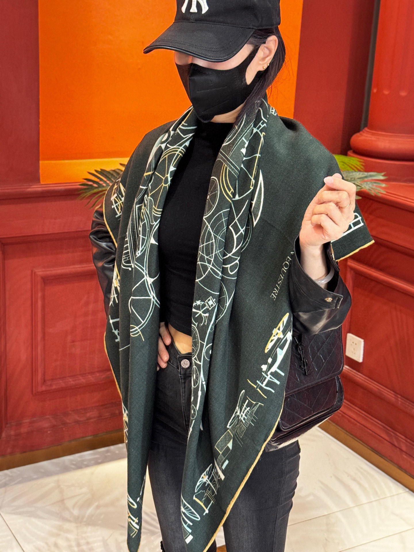 ✨✨HERMES 牛逼爆款 双面同色【马术的错综交叠140】【绝对顶级品质】💣超值回馈🎀绝对会尖叫的专柜