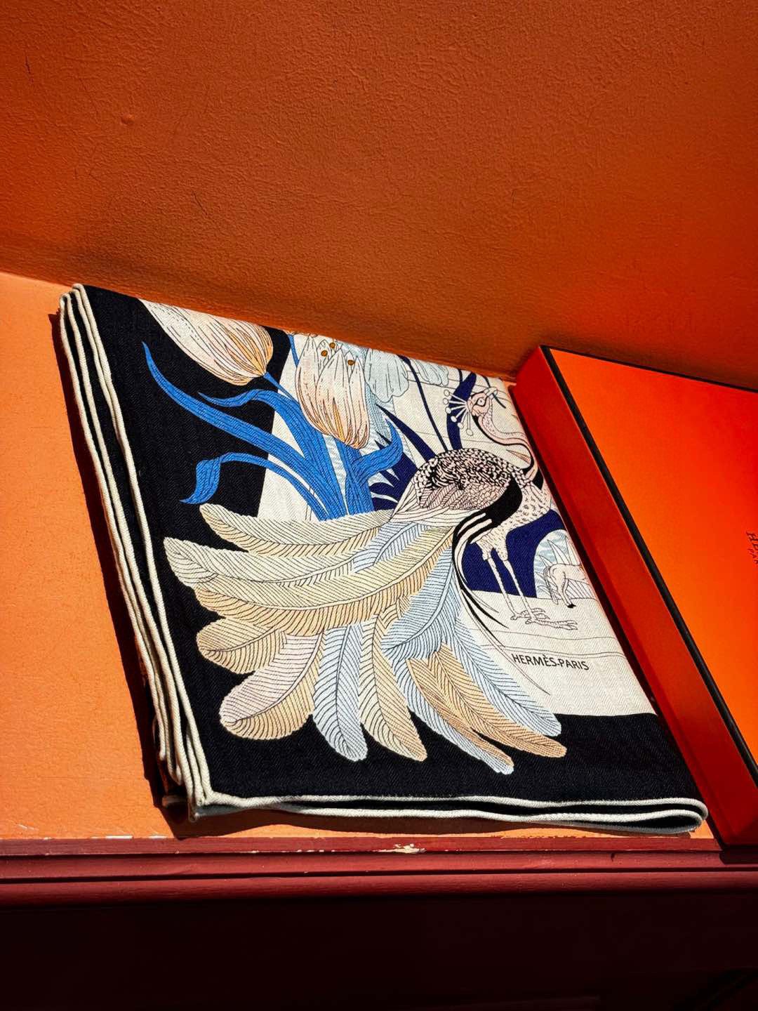 羊绒新款🆕👏买了都说好看‼️推荐💕爱马仕双面同色羊绒方巾，【奇珍乐园双面同色140】顶级工艺超值‼️爱马