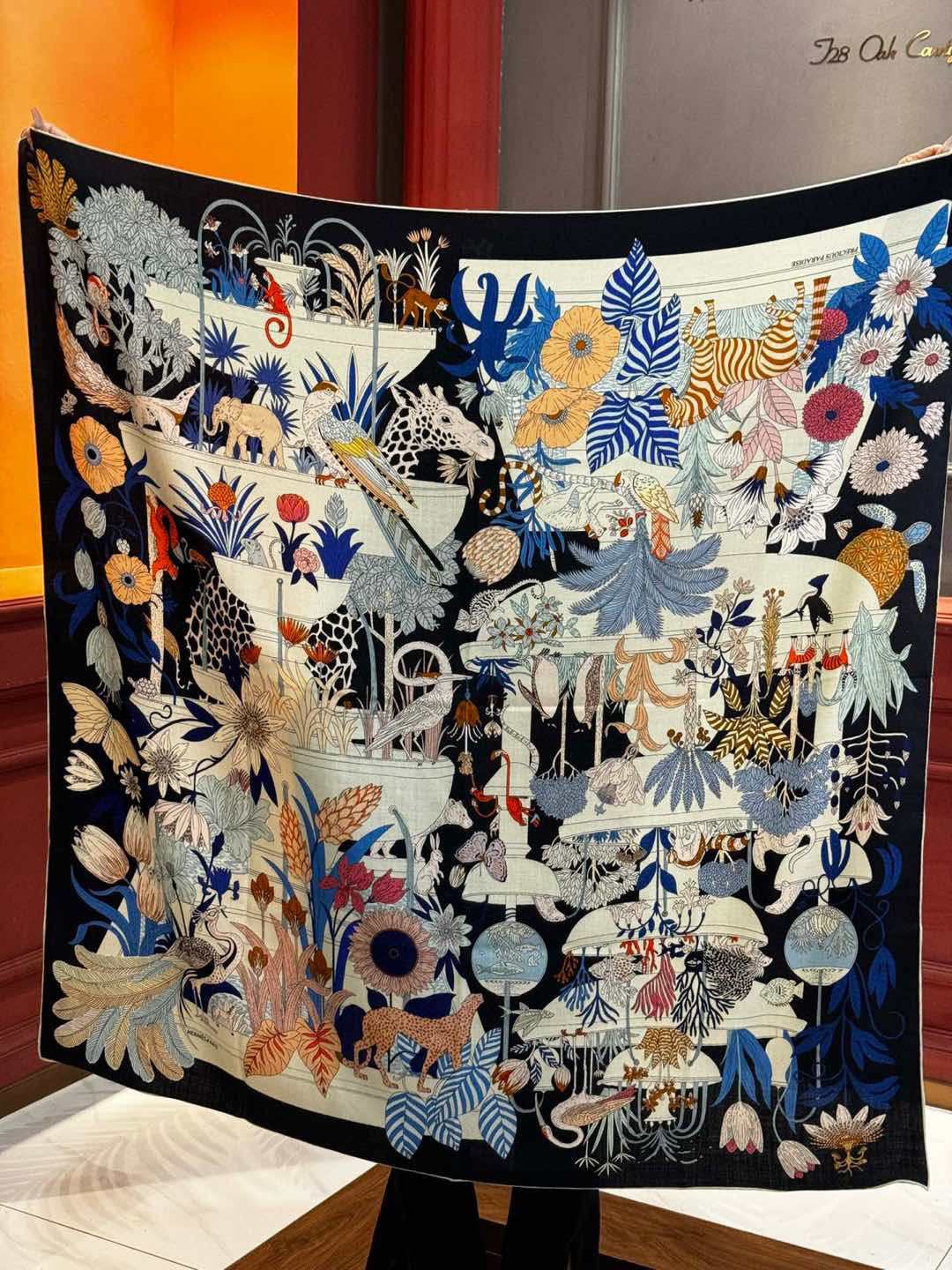 羊绒新款🆕👏买了都说好看‼️推荐💕爱马仕双面同色羊绒方巾，【奇珍乐园双面同色140】顶级工艺超值‼️爱马