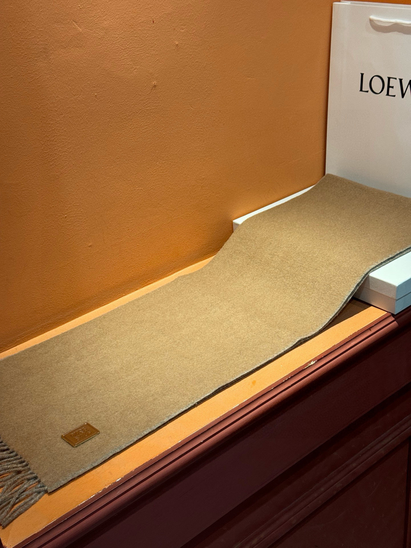 ✨✨太美了😍罗意威 情侣款 美到要尖叫😱专柜最新款🎊英伦欧美范儿 又是一款即时尚又实用的大围巾&长巾，🎆