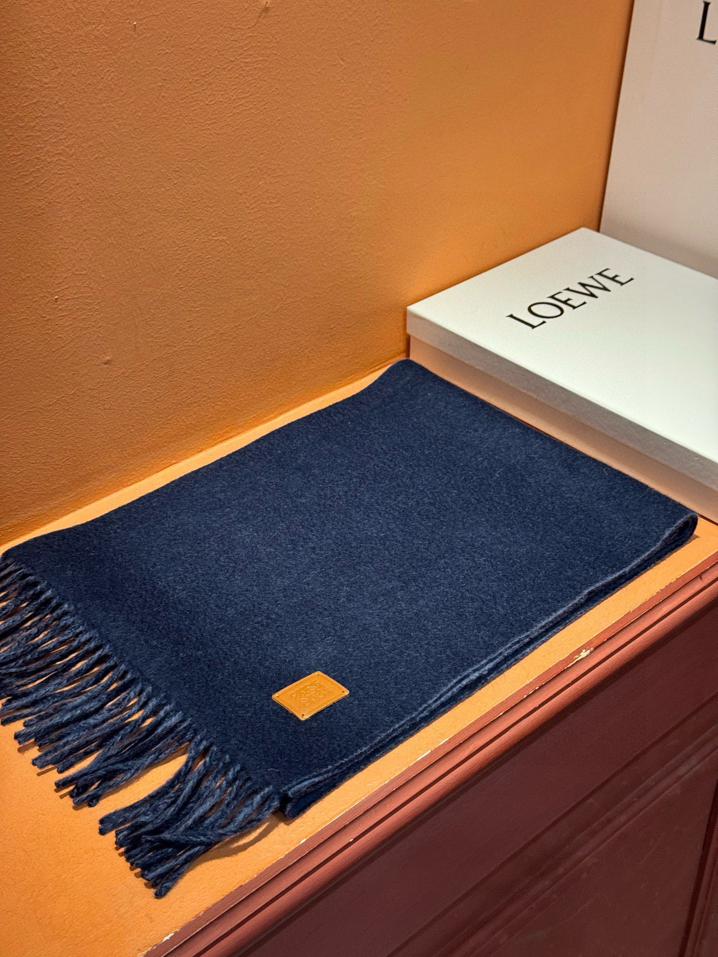 ✨✨太美了😍罗意威 情侣款 美到要尖叫😱专柜最新款🎊英伦欧美范儿 又是一款即时尚又实用的大围巾&长巾，🎆