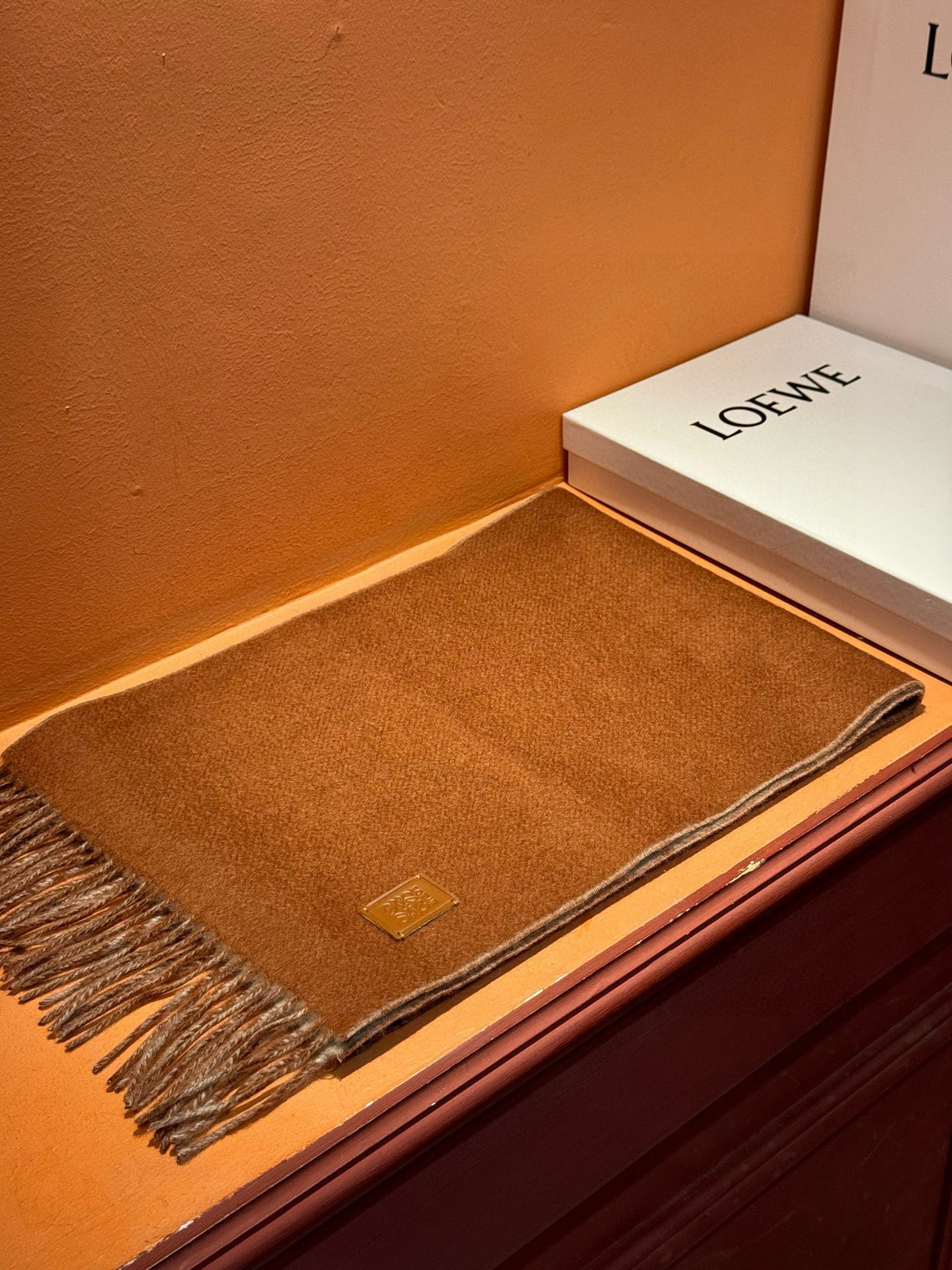 ✨✨太美了😍罗意威 情侣款 美到要尖叫😱专柜最新款🎊英伦欧美范儿 又是一款即时尚又实用的大围巾&长巾，🎆