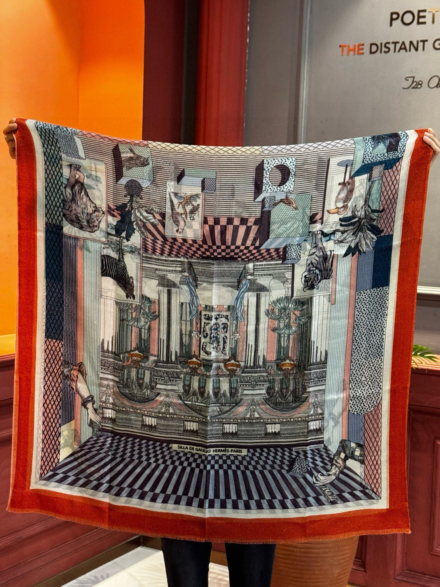 会发光发亮的围巾 爱马仕 专柜同步 买了都说好看羊绒印花‼️推荐💕顶级工艺超值‼️爱马仕专柜爆款🎁🎁羊绒