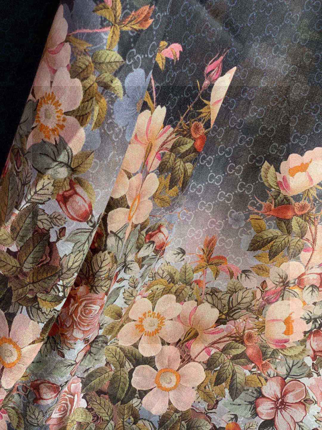 💟秀外慧中，美到过分❗️上身效果疯狂的喜欢❗️Gucci New~300支高端戒指绒！真心美爆了的设计，