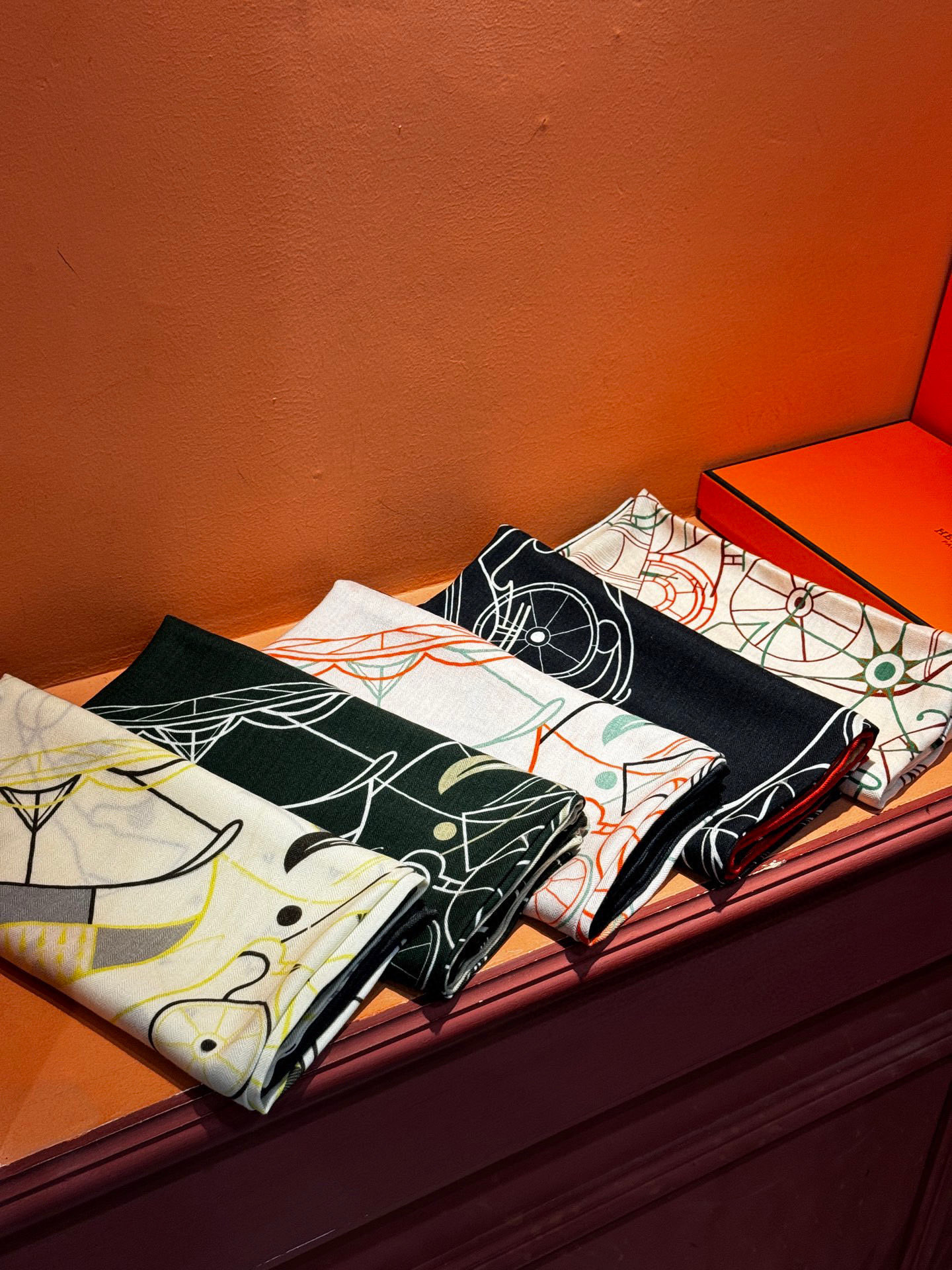 ✨✨HERMES 牛逼爆款 双面同色【马术的错综交叠140】【绝对顶级品质】💣超值回馈🎀绝对会尖叫的专柜