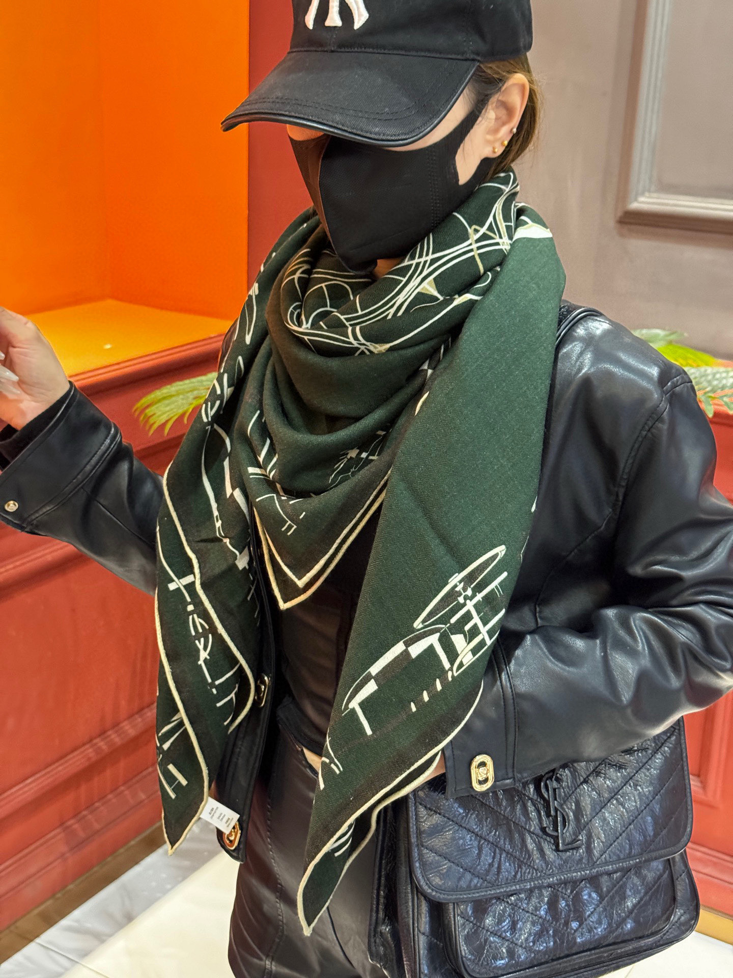 ✨✨HERMES 牛逼爆款 双面同色【马术的错综交叠140】【绝对顶级品质】💣超值回馈🎀绝对会尖叫的专柜