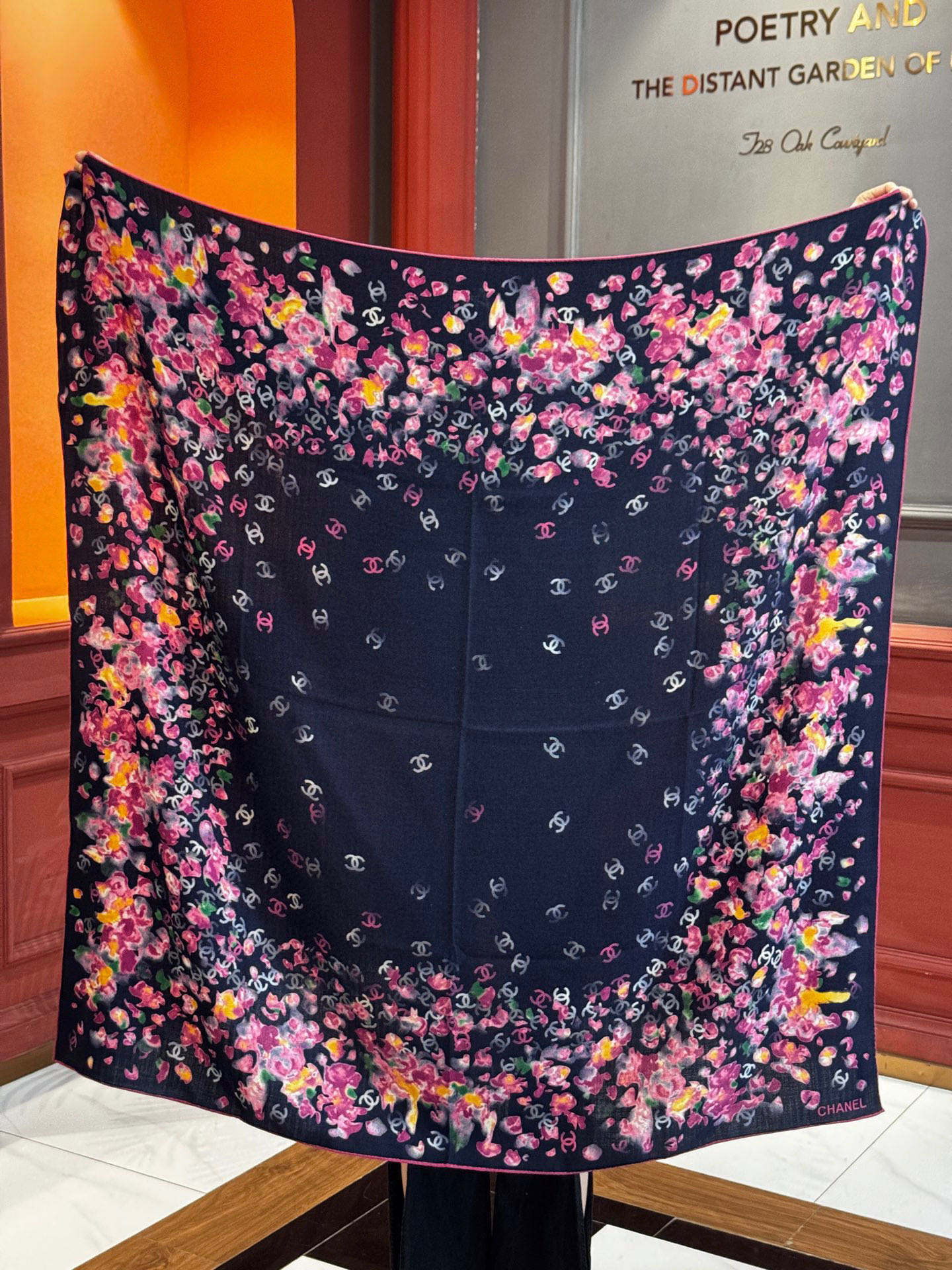 🌸·春日碎花20。 Chanel 140丝毛双面披肩25新款碎花花披肩超级有氛围感135*135cm的大
