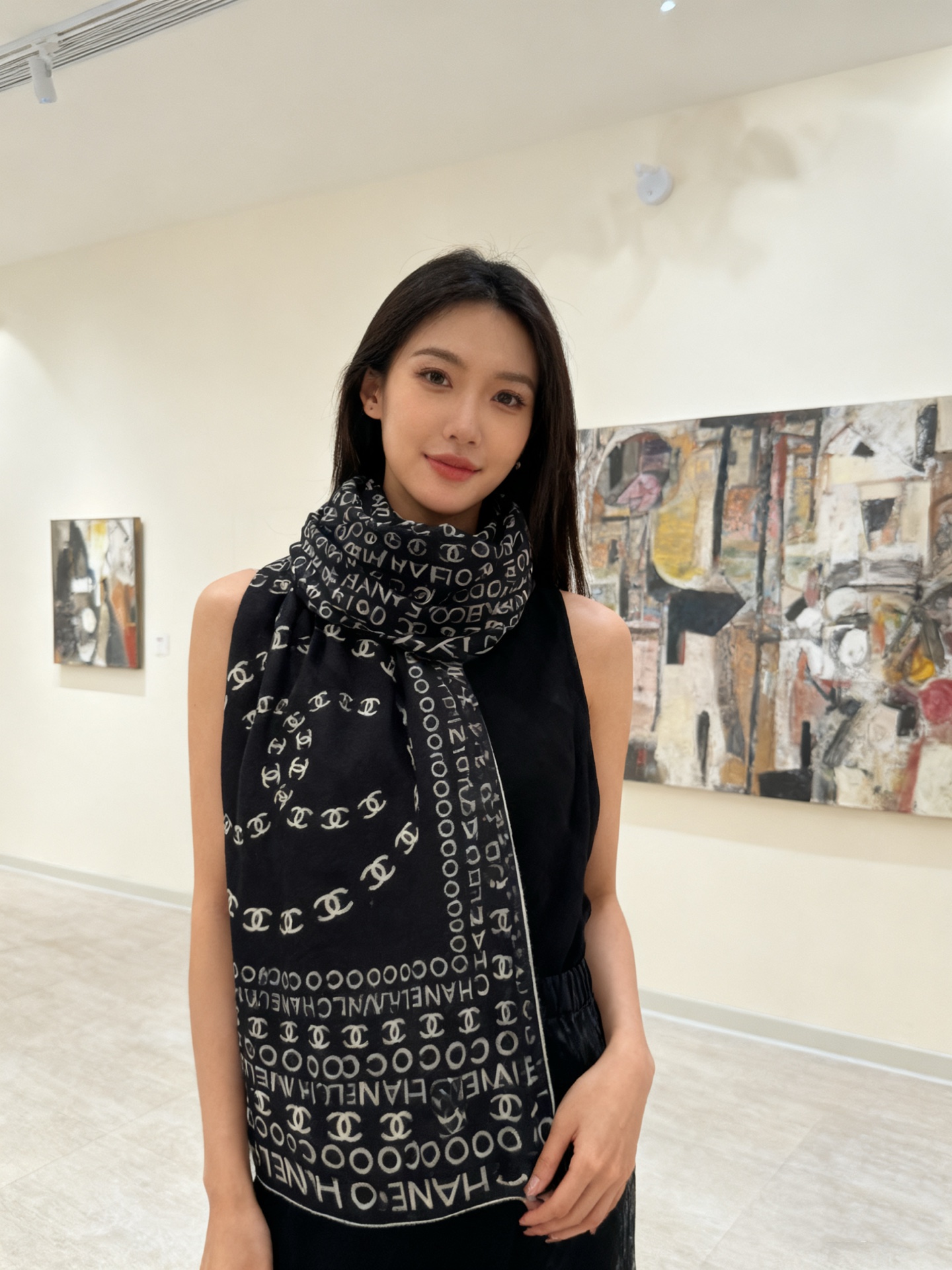 Chanel ~20。【140顶级双面丝绒披肩】香家logo与字母的完美碰撞设计底部还有隐隐约约的双C小