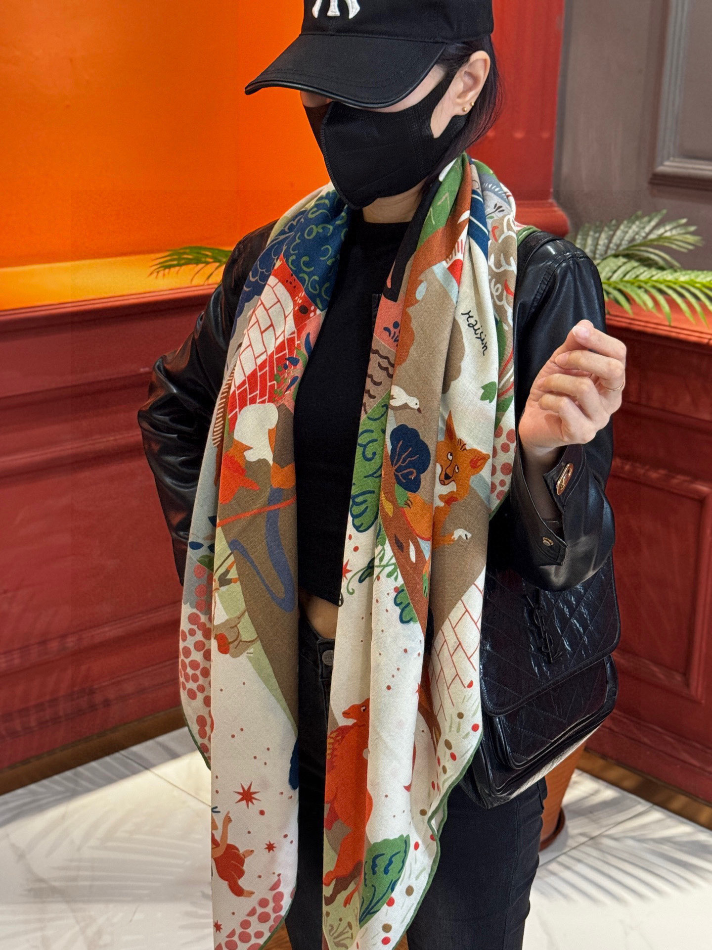 新款现货💖💖140丝绒方巾双面同色（专柜同步Hermes爱马仕）‼️抢‼️VIP推荐 ‼️下手一定要快【