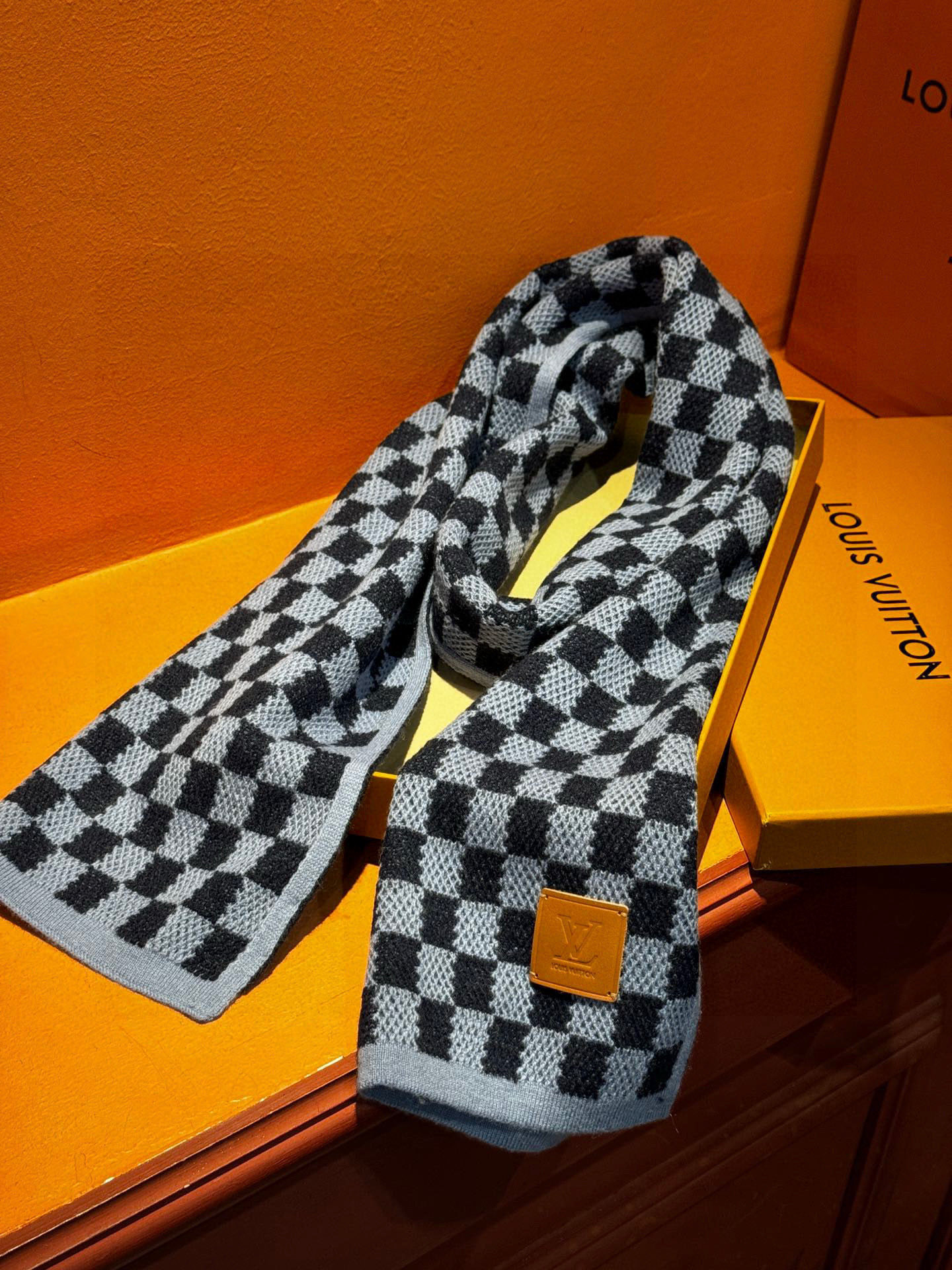 顶级原版 怒赞推荐‼️高端男士款~超级无敌软糯的男士羊绒围巾👍L家ZG同步在售，这个价格真的无敌超值！亲