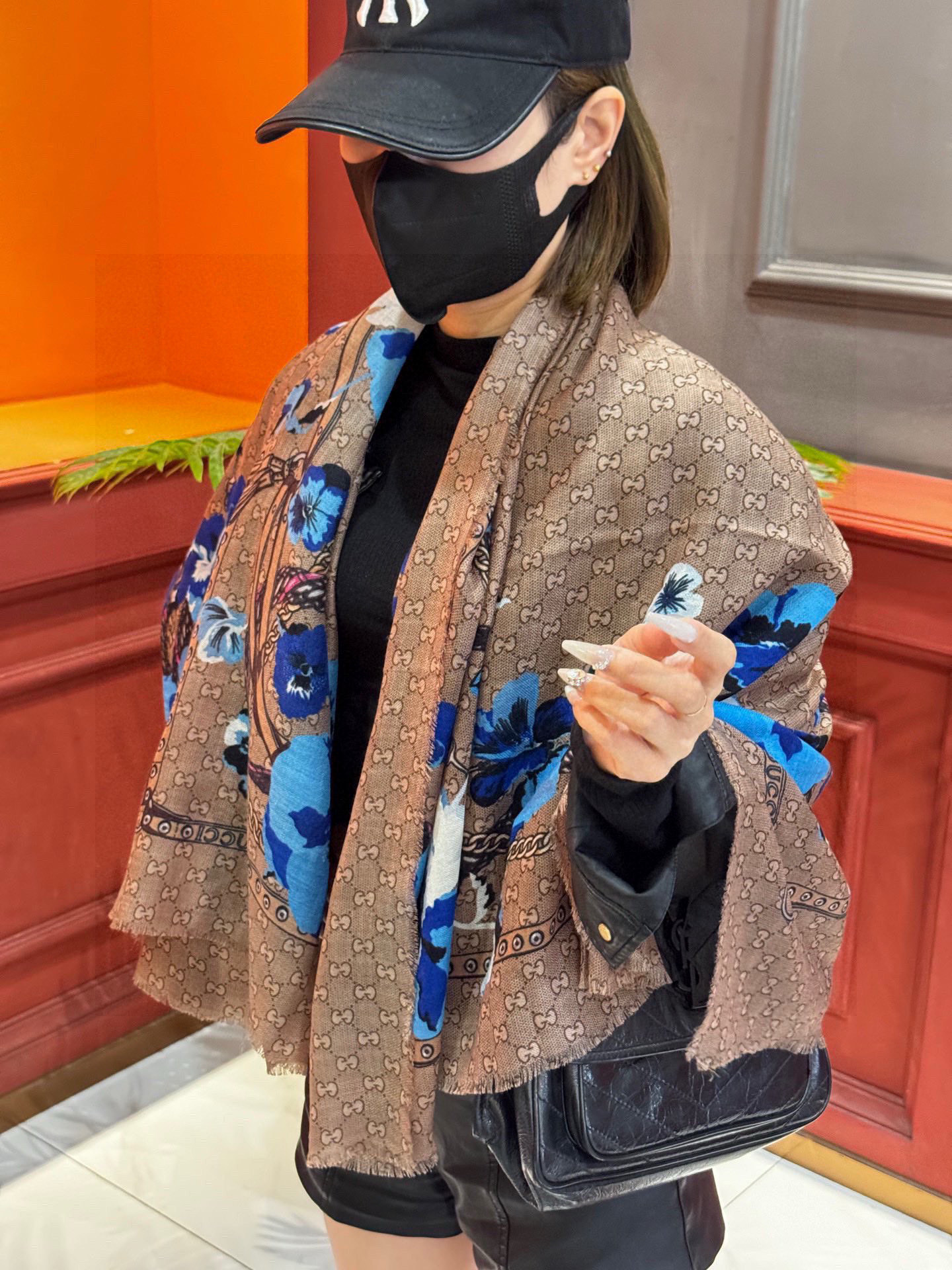 爆款出货 真正的海外原版货——从海外买的正品花了一个月画稿打版，要做咱们就做最好的💯 一花四色每色都把我