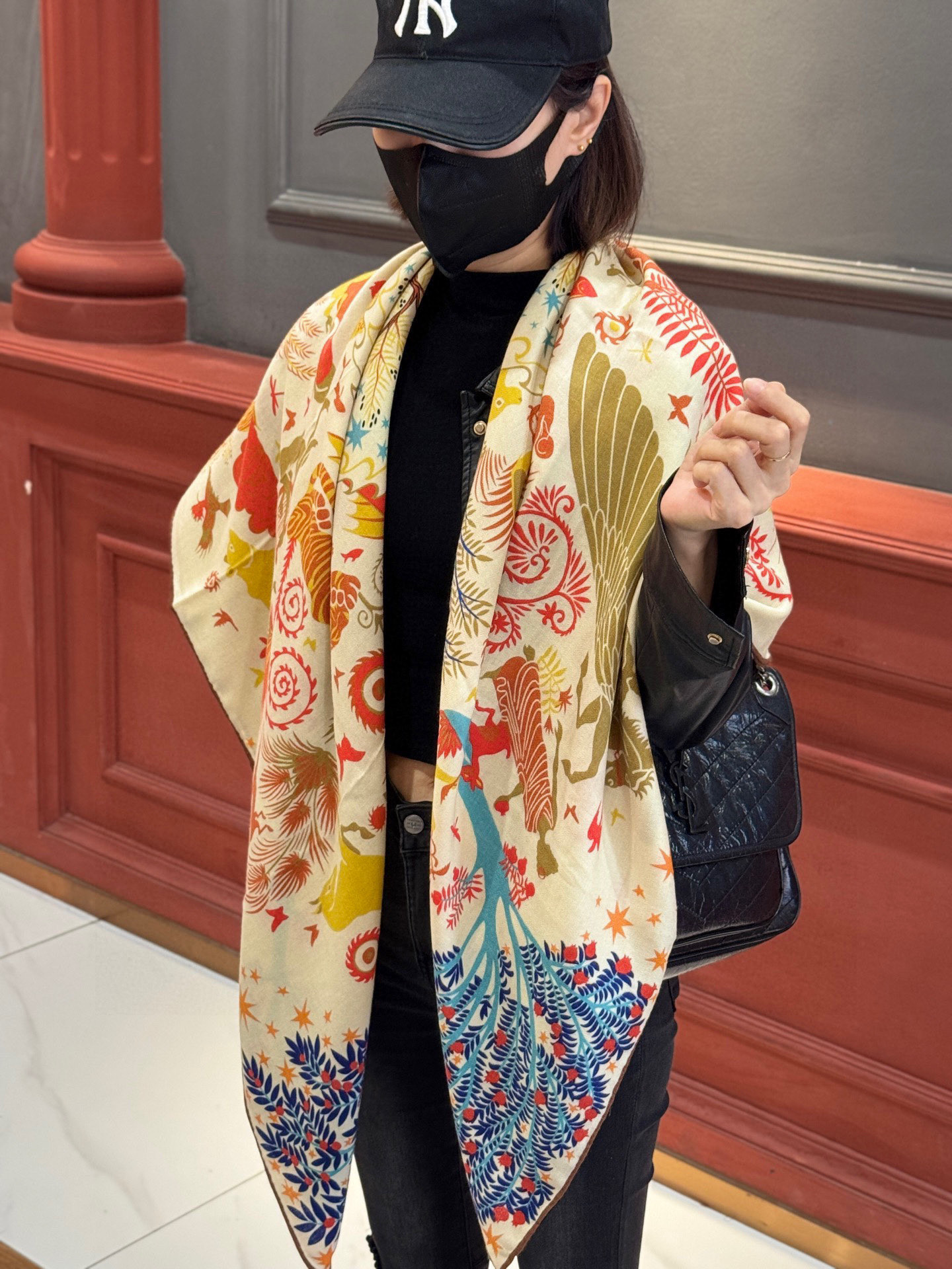 羊绒新款🆕👏👏买了都说好看‼️推荐💕爱马仕双面同色羊绒方巾【玛雅森林双面同色140】，顶级工艺超值‼️爱