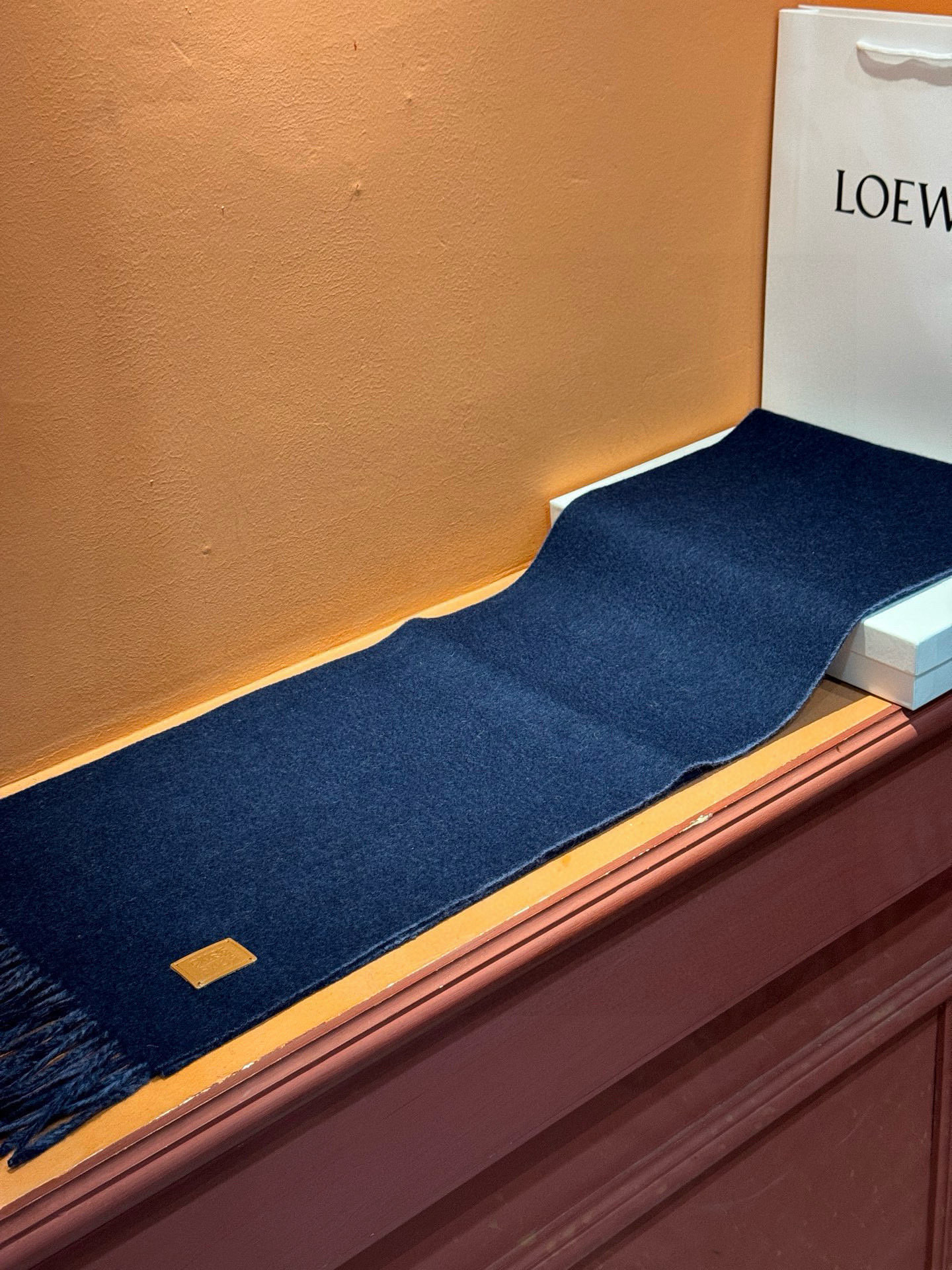 ✨✨太美了😍罗意威 情侣款 美到要尖叫😱专柜最新款🎊英伦欧美范儿 又是一款即时尚又实用的大围巾&长巾，🎆