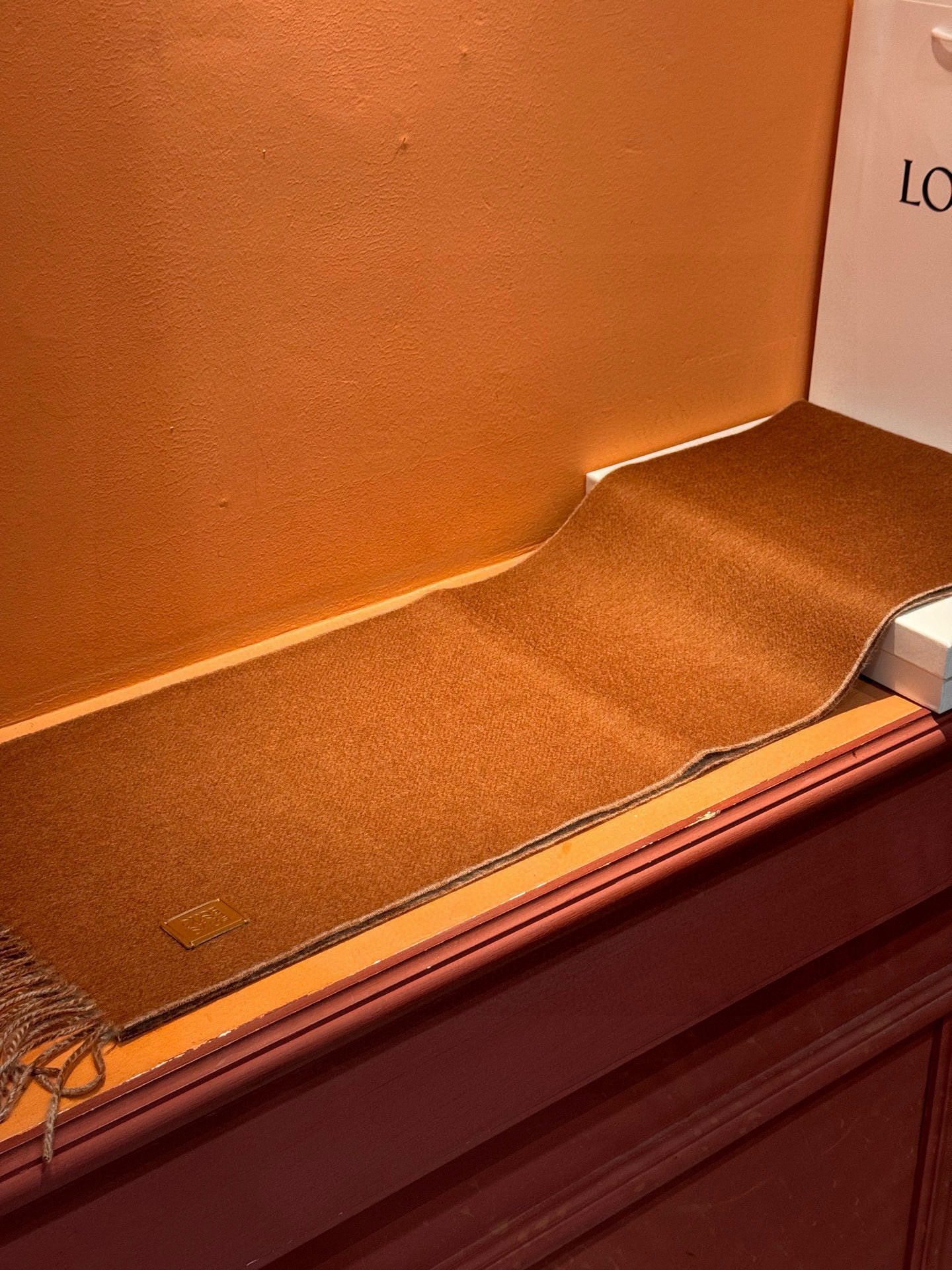 ✨✨太美了😍罗意威 情侣款 美到要尖叫😱专柜最新款🎊英伦欧美范儿 又是一款即时尚又实用的大围巾&长巾，🎆