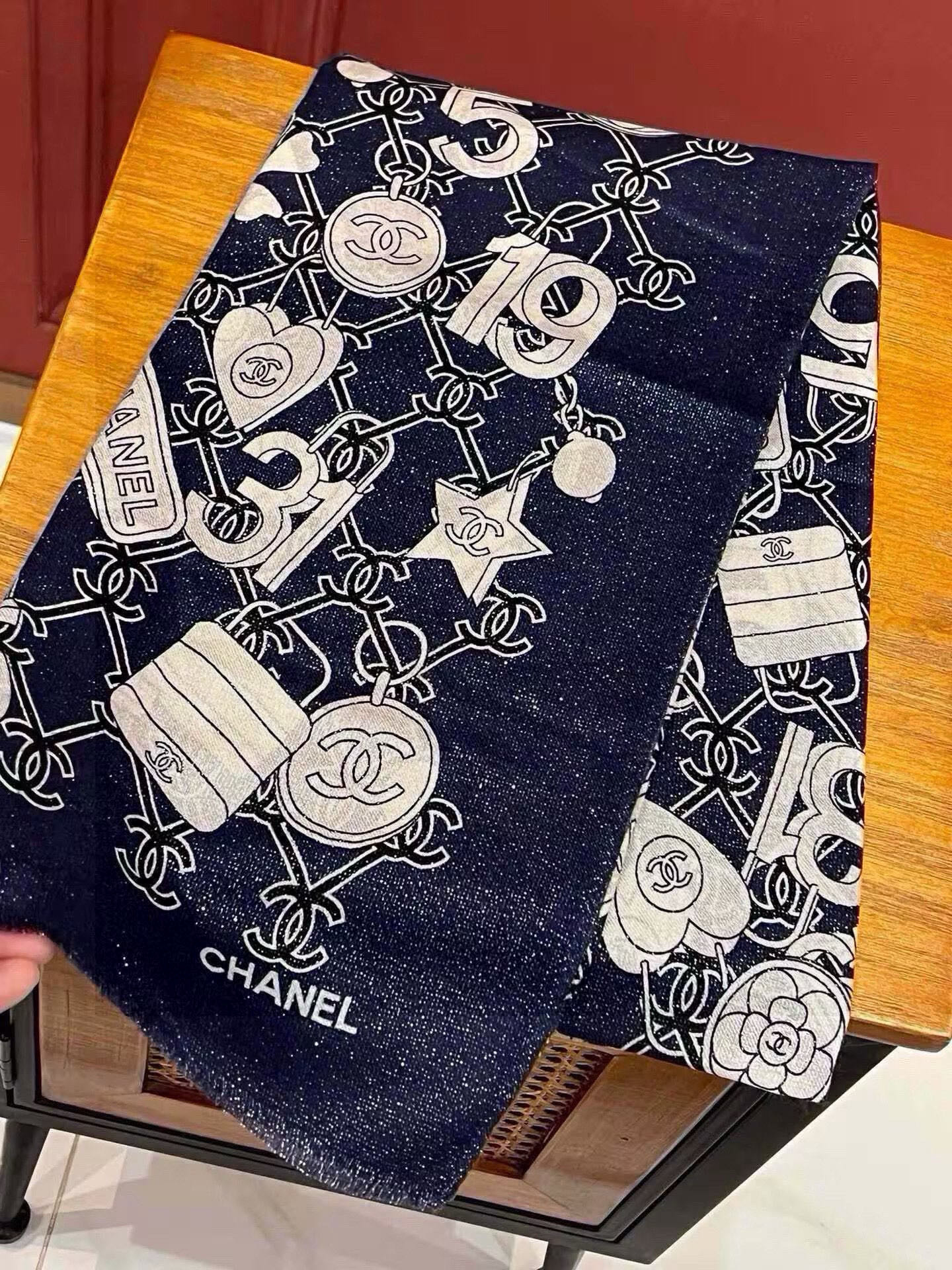 会发光发亮的围巾 💄💋新款客供银线💖羊绒面料长巾 😘美翻了[流泪]【银线心愿锁长巾】御用殿堂级极‼️新款