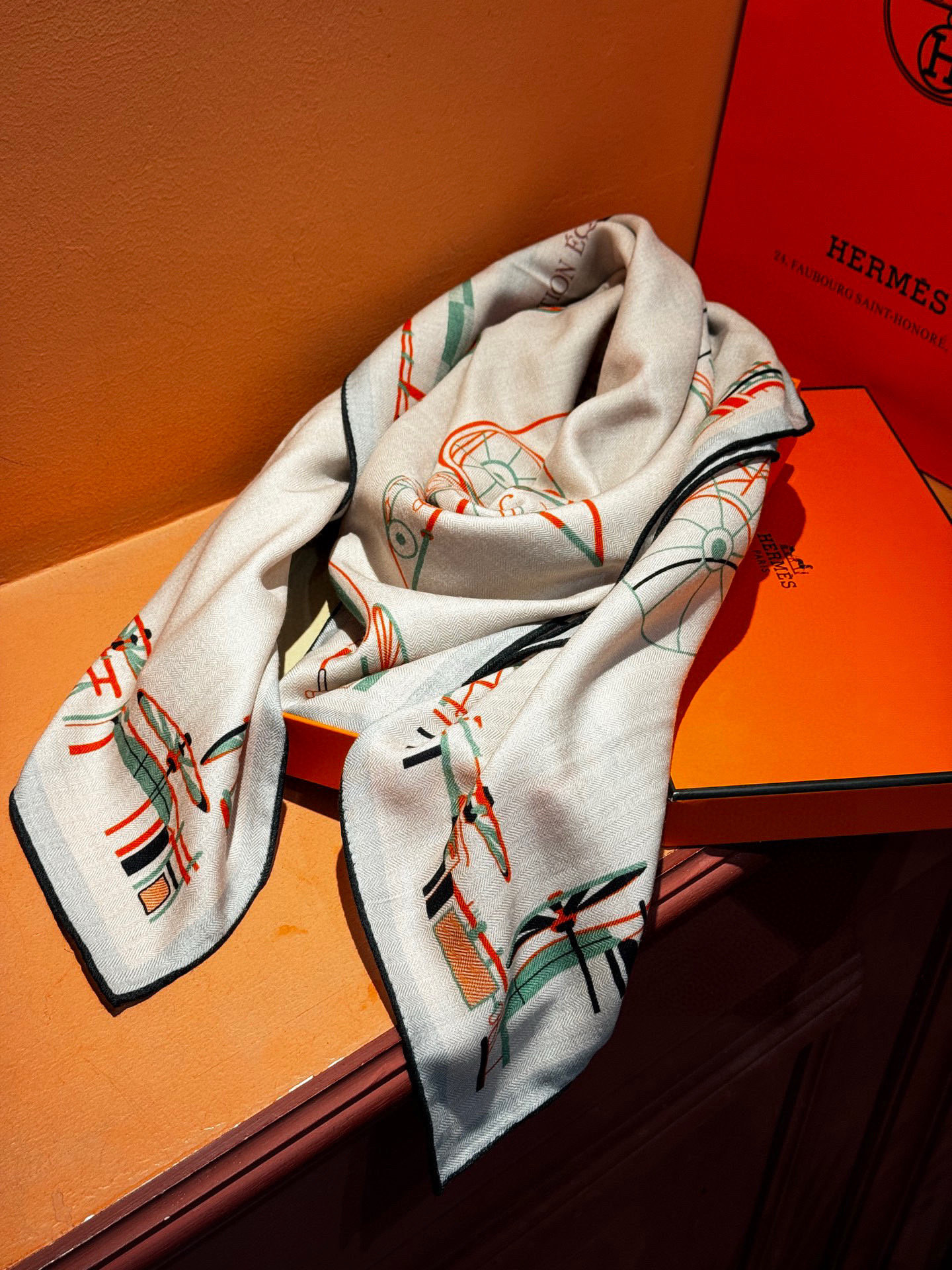 ✨✨HERMES 牛逼爆款 双面同色【马术的错综交叠140】【绝对顶级品质】💣超值回馈🎀绝对会尖叫的专柜