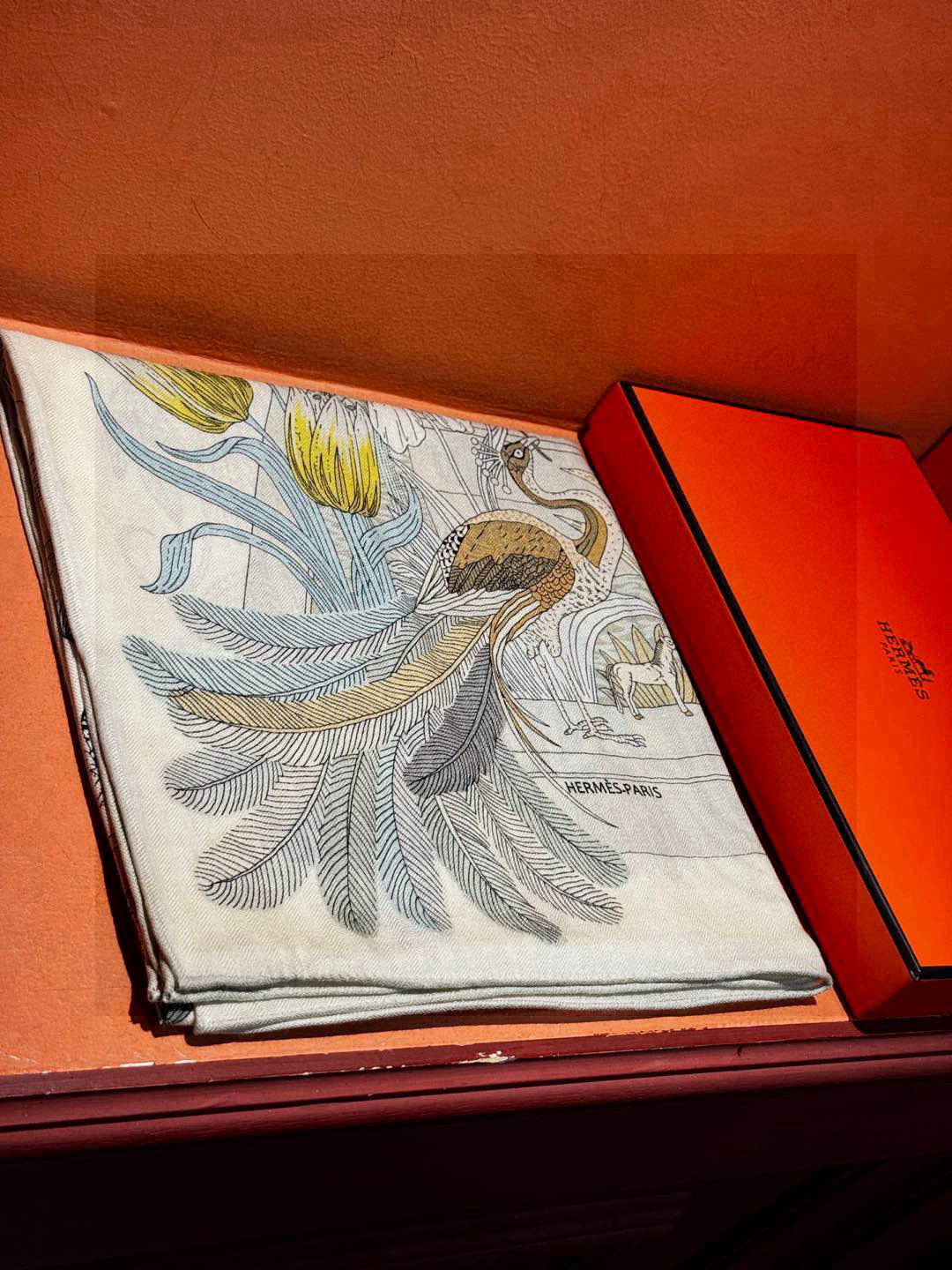 羊绒新款🆕👏买了都说好看‼️推荐💕爱马仕双面同色羊绒方巾，【奇珍乐园双面同色140】顶级工艺超值‼️爱马