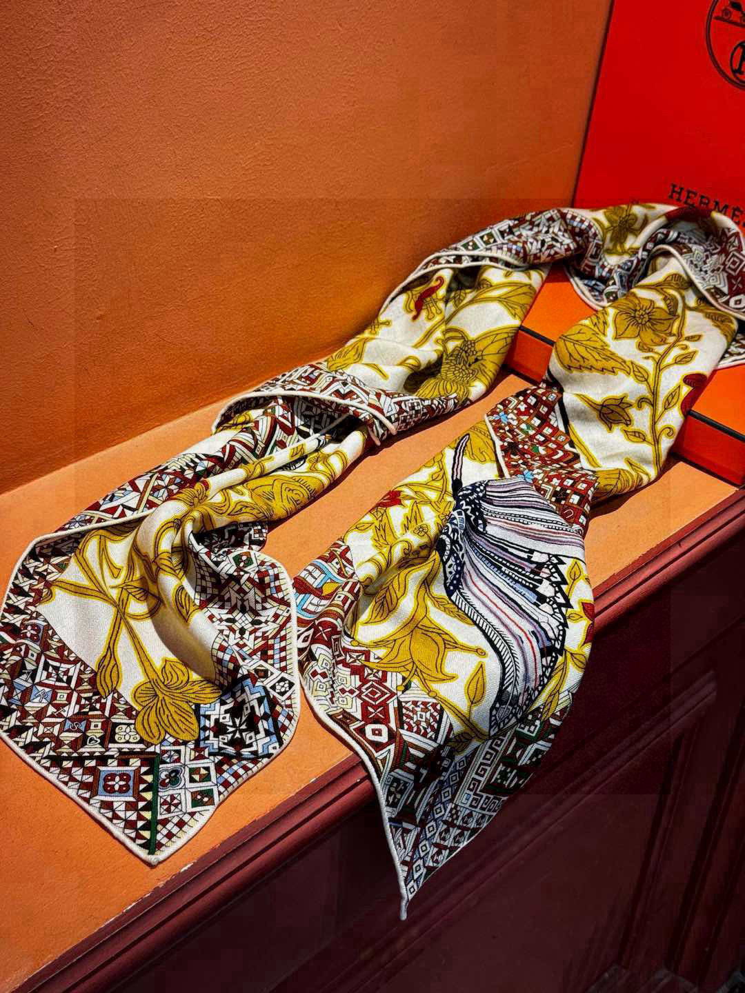羊绒新款🆕👏👏买了都说好看‼️推荐💕爱马仕双面同色羊绒方巾【美洲豹与蜂鸟双面同色140】,顶级工艺超值‼