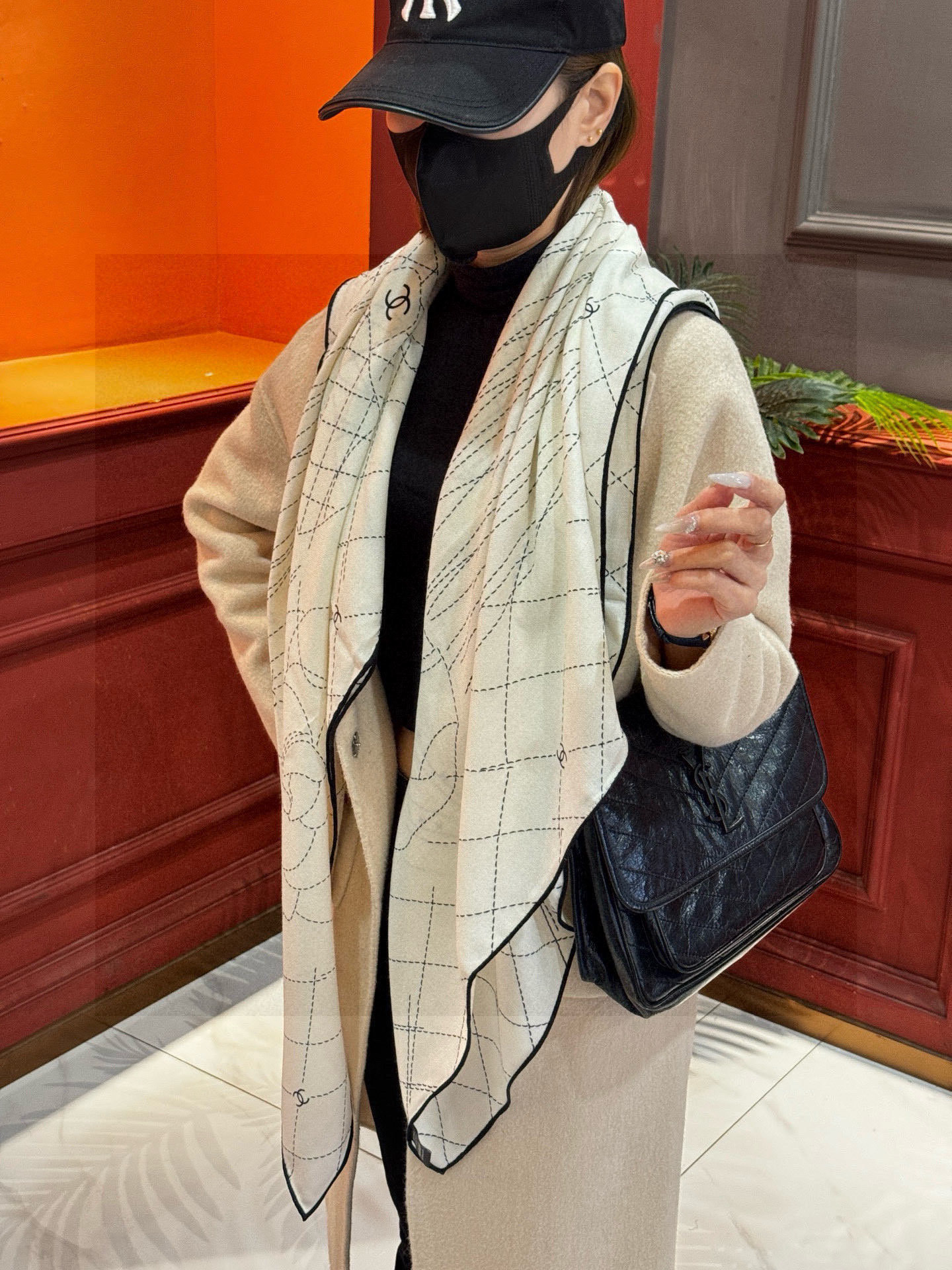 【升级双面同色 加密面料】 上新❤️ 140*140台版印花 黑白二色 高级都市新贵!山茶花的再一次邂逅