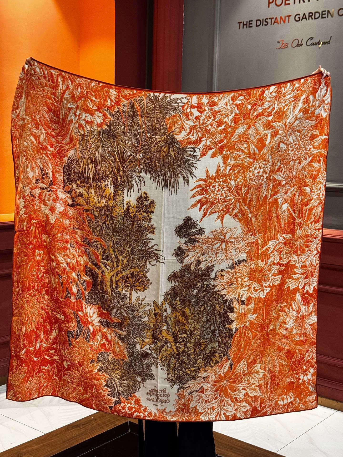 💟2025年秋冬抢先 上新💞【双面同色丝毛方巾】手工卷边山羊绒和真丝混纺披肩(70%山羊绒,30%桑蚕丝